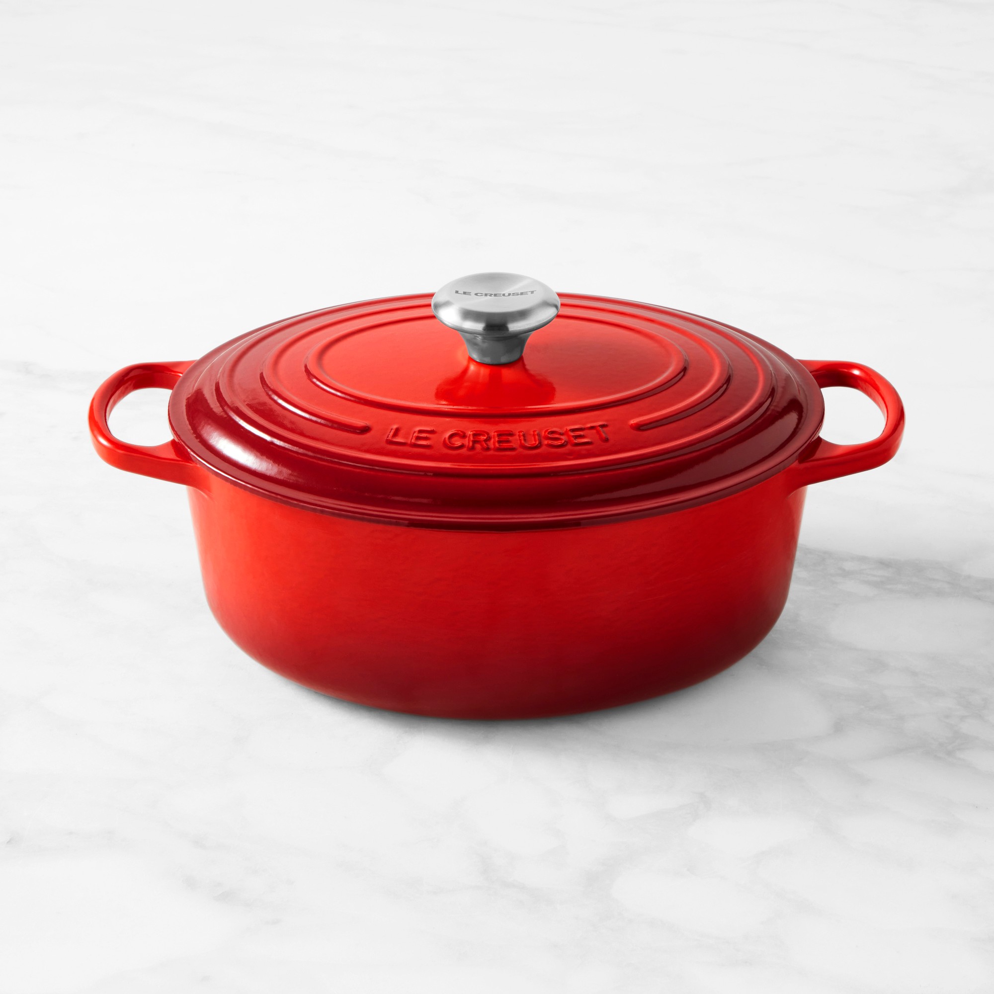 Le Creuset Signature Enameled Cast Iron Oval Dutch Oven