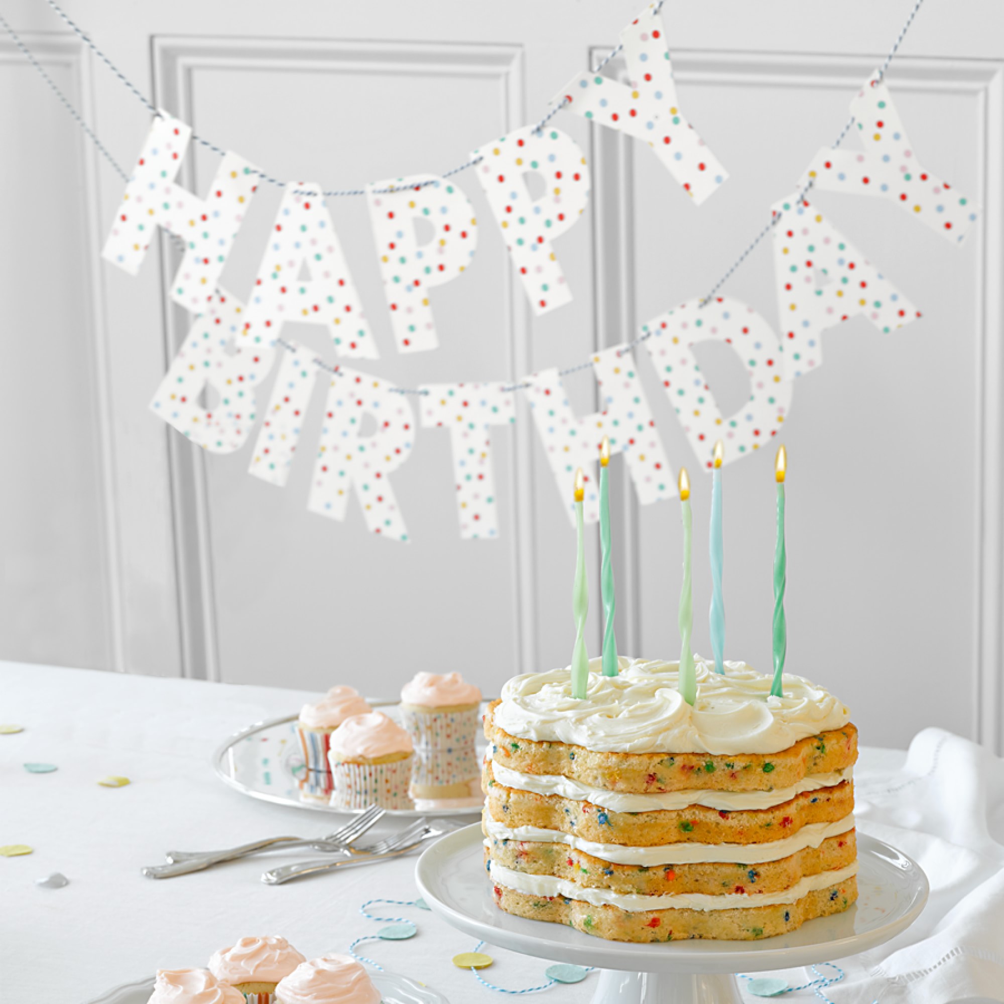 Pillivuyt Porcelain Cake Stands