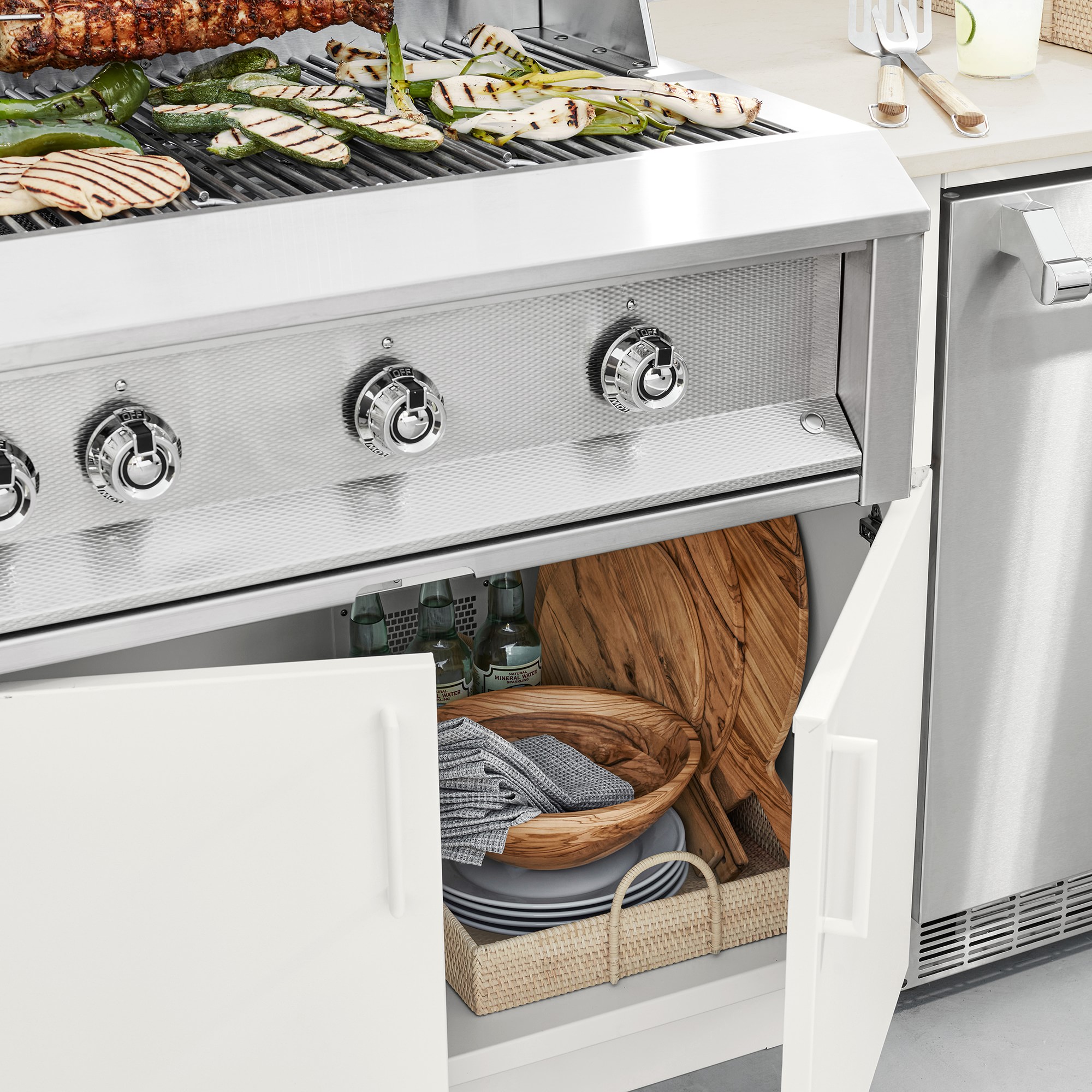 Urban Bonfire Outdoor Kitchen x Hestan 36” Grill and Fridge