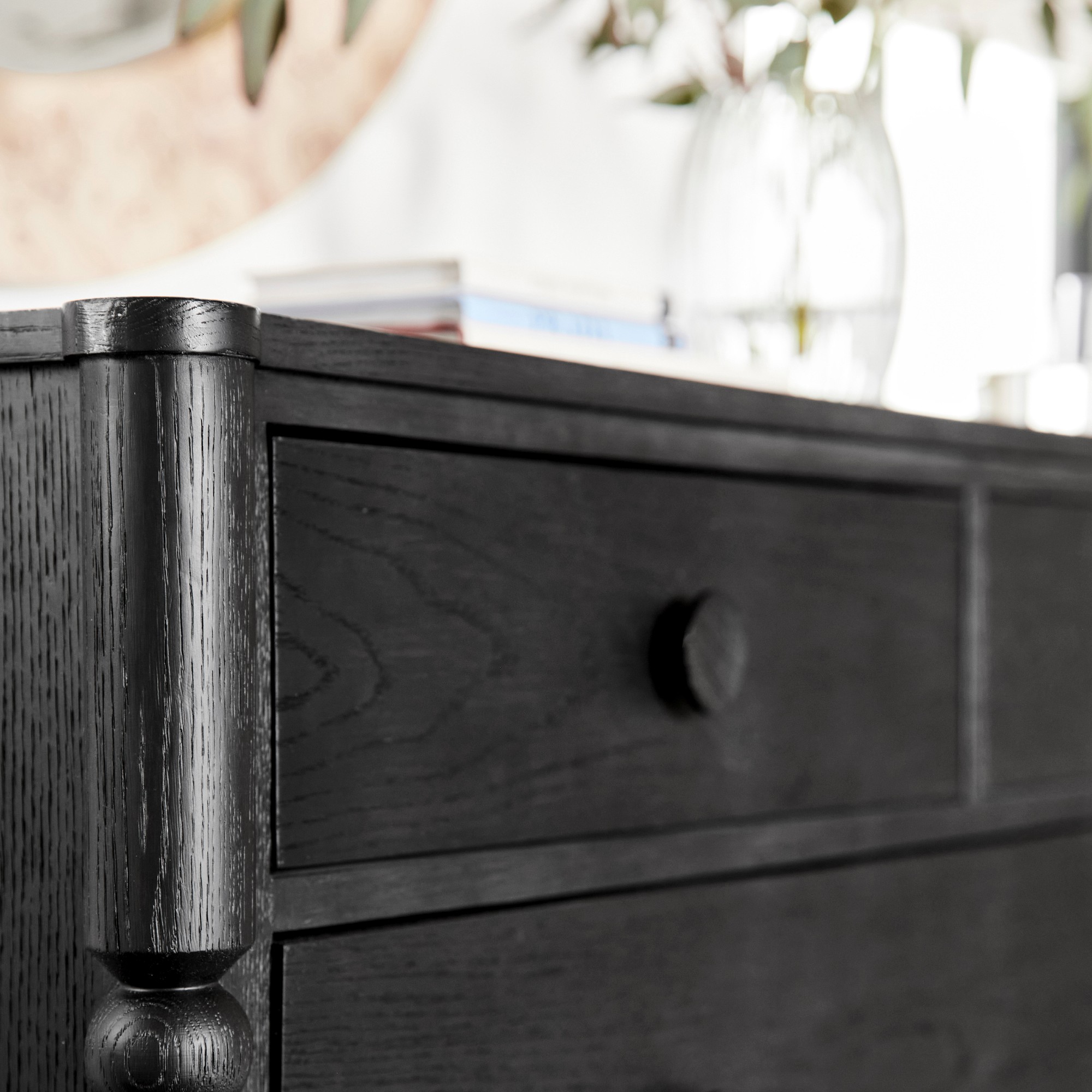 Spindle 4-Drawer Dresser (50