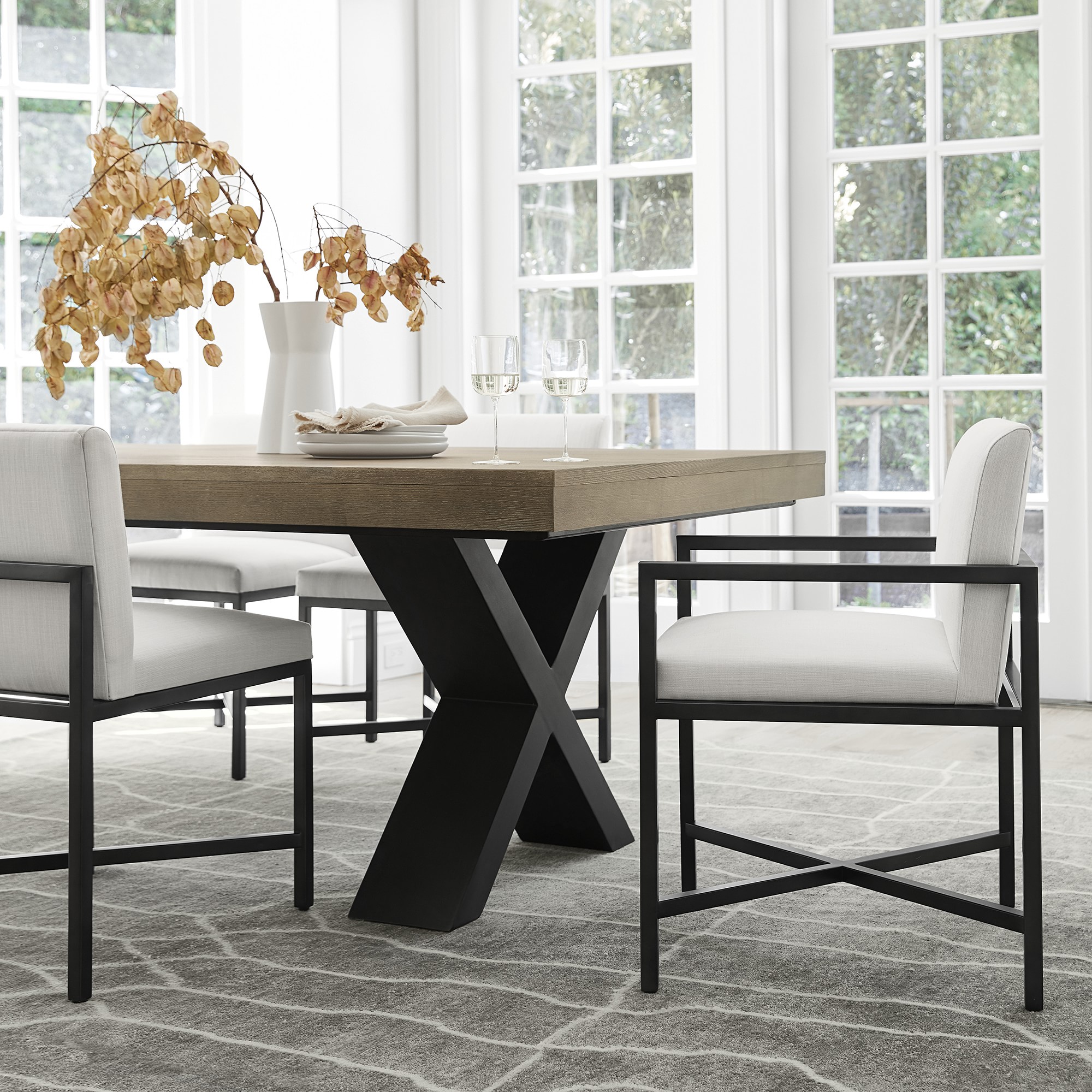 Navarro Extendable Rectangular Dining Table (98