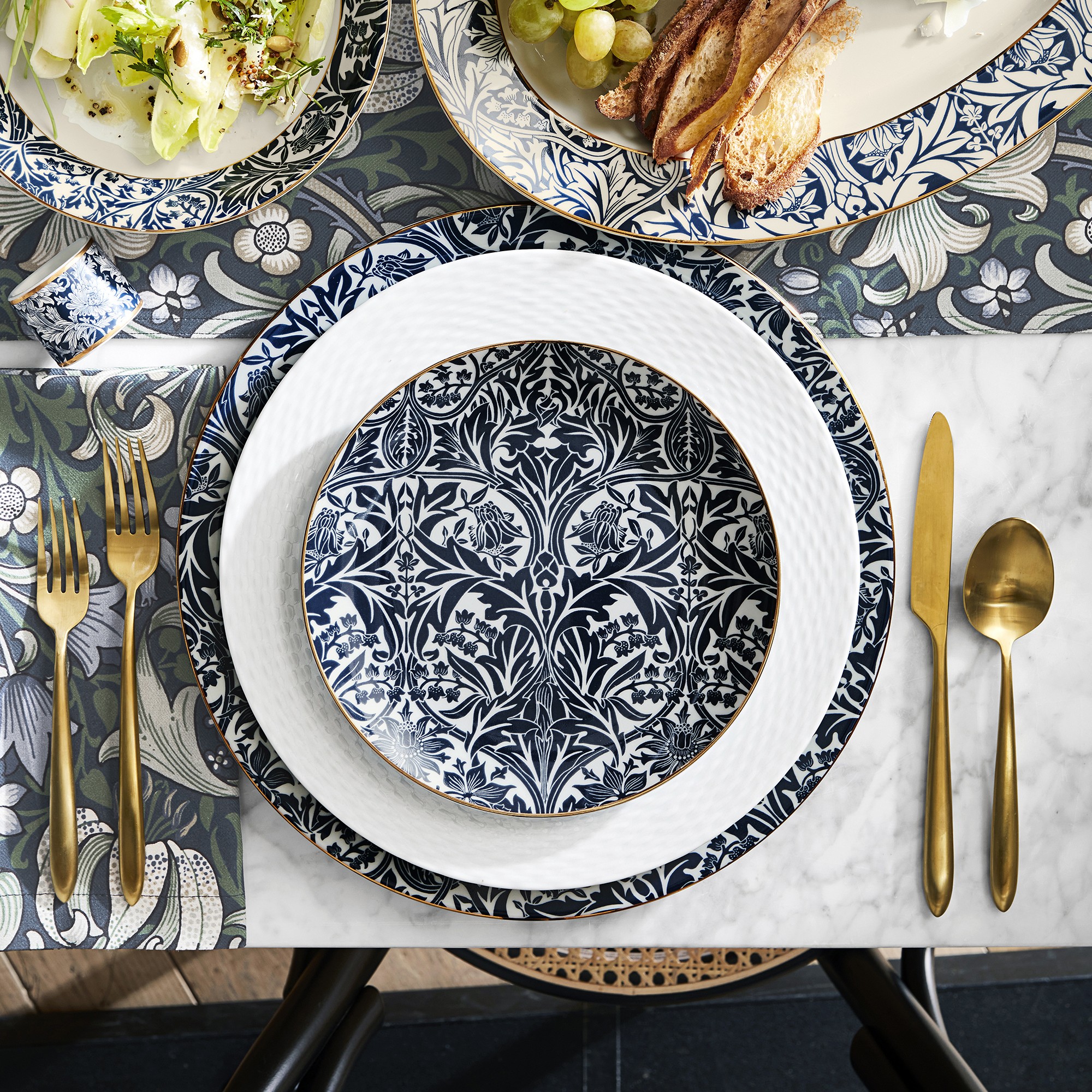 Pillivuyt Basketweave Porcelain Dinner Plates