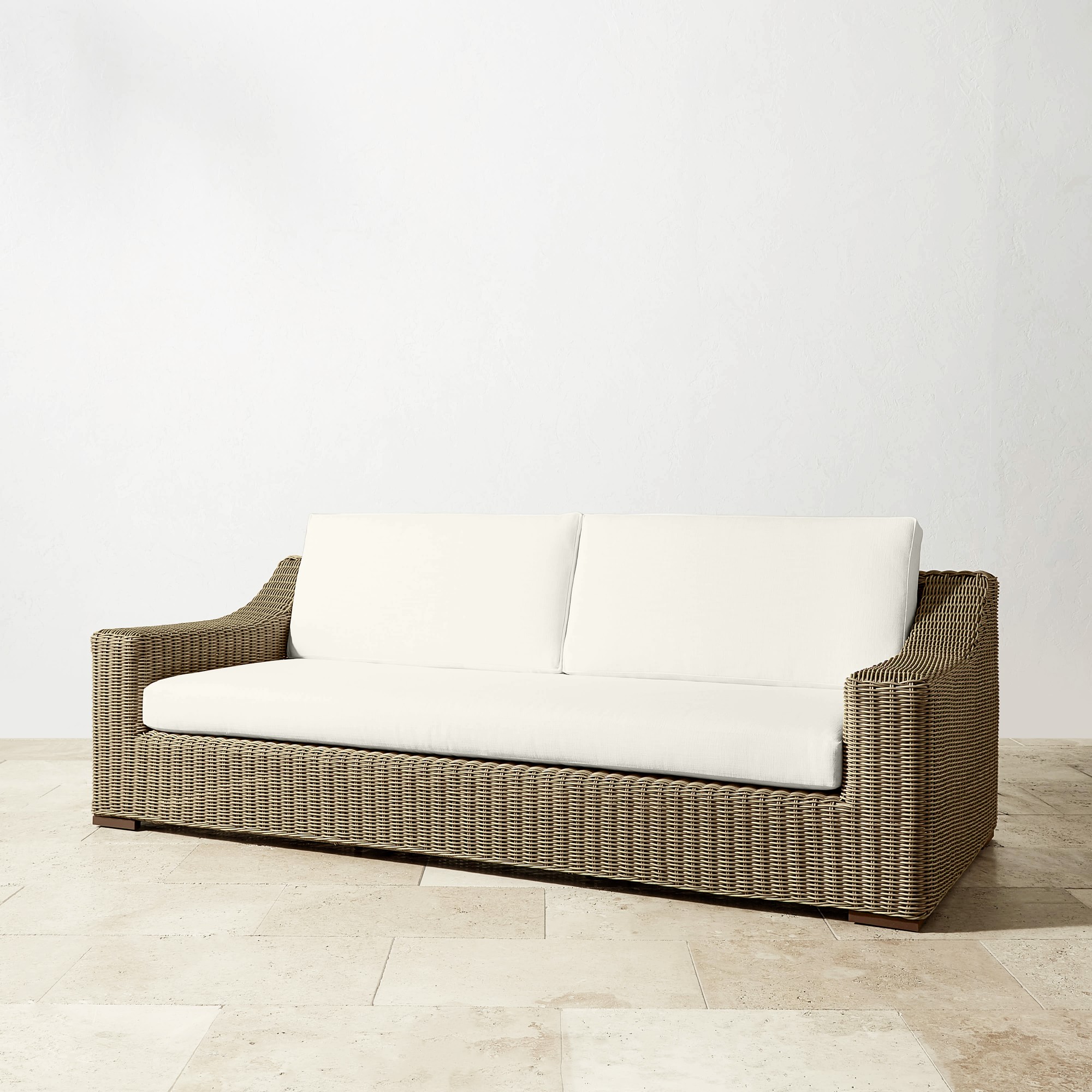 San Clemente Outdoor Sofa (90.5