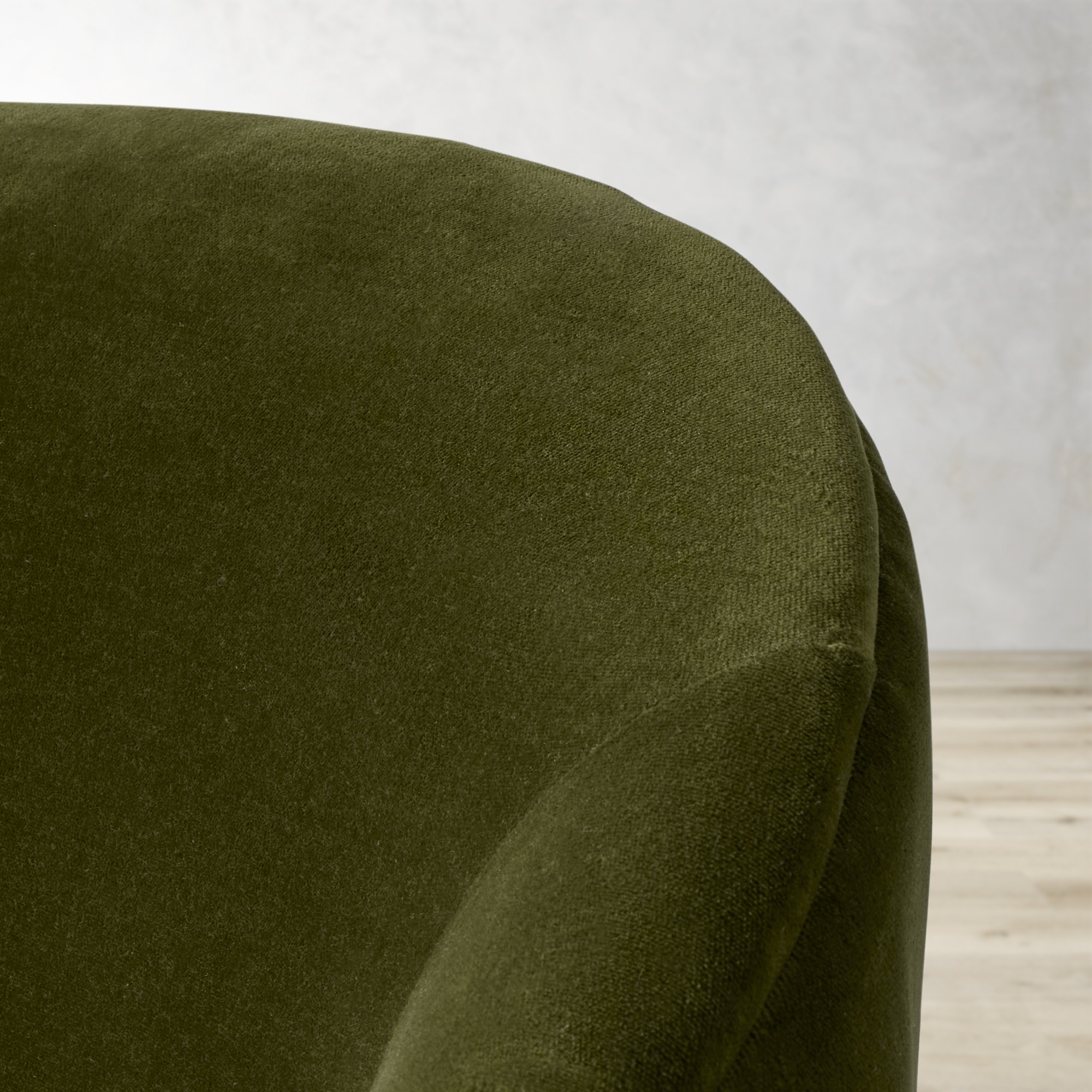 Montclair Swivel Chair