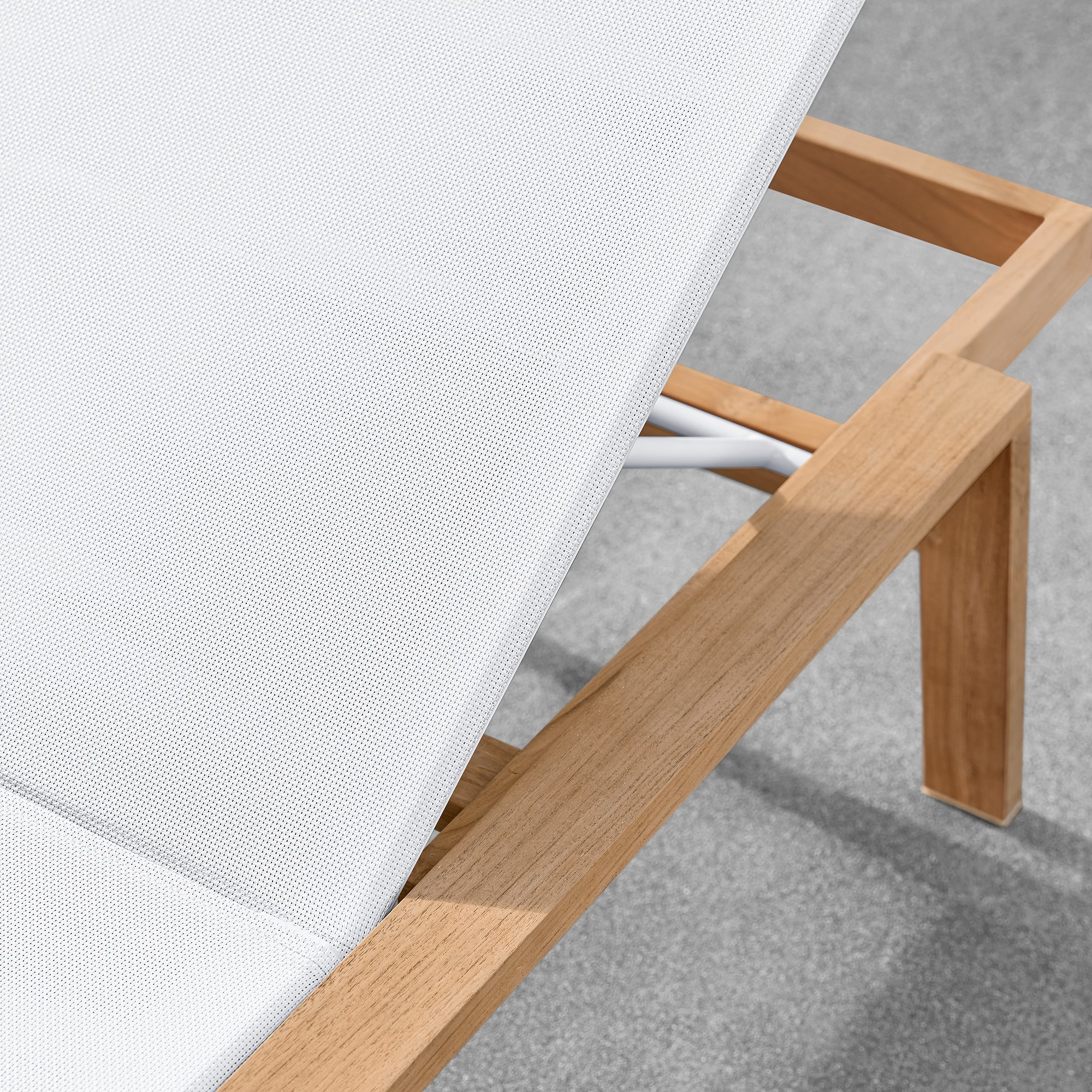 Santa Barbara Outdoor Natural Teak Chaise