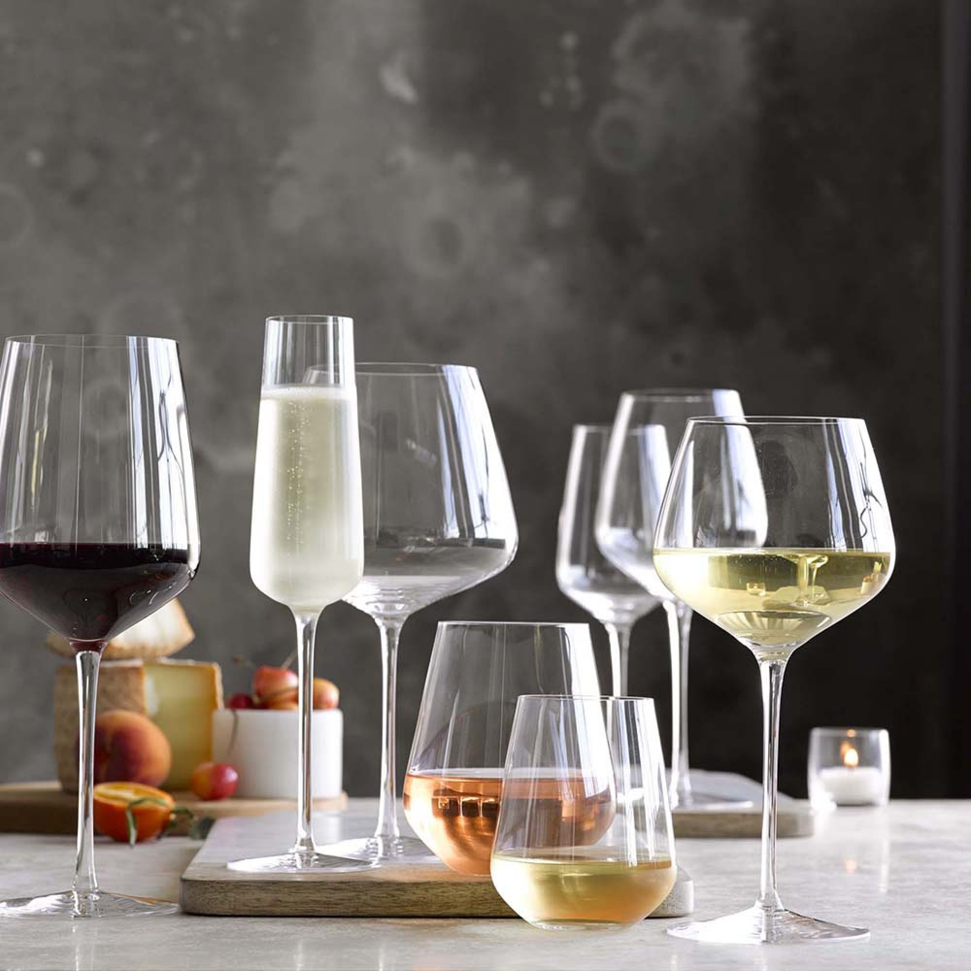 Williams Sonoma Estate Pinot Noir Wine Glasses