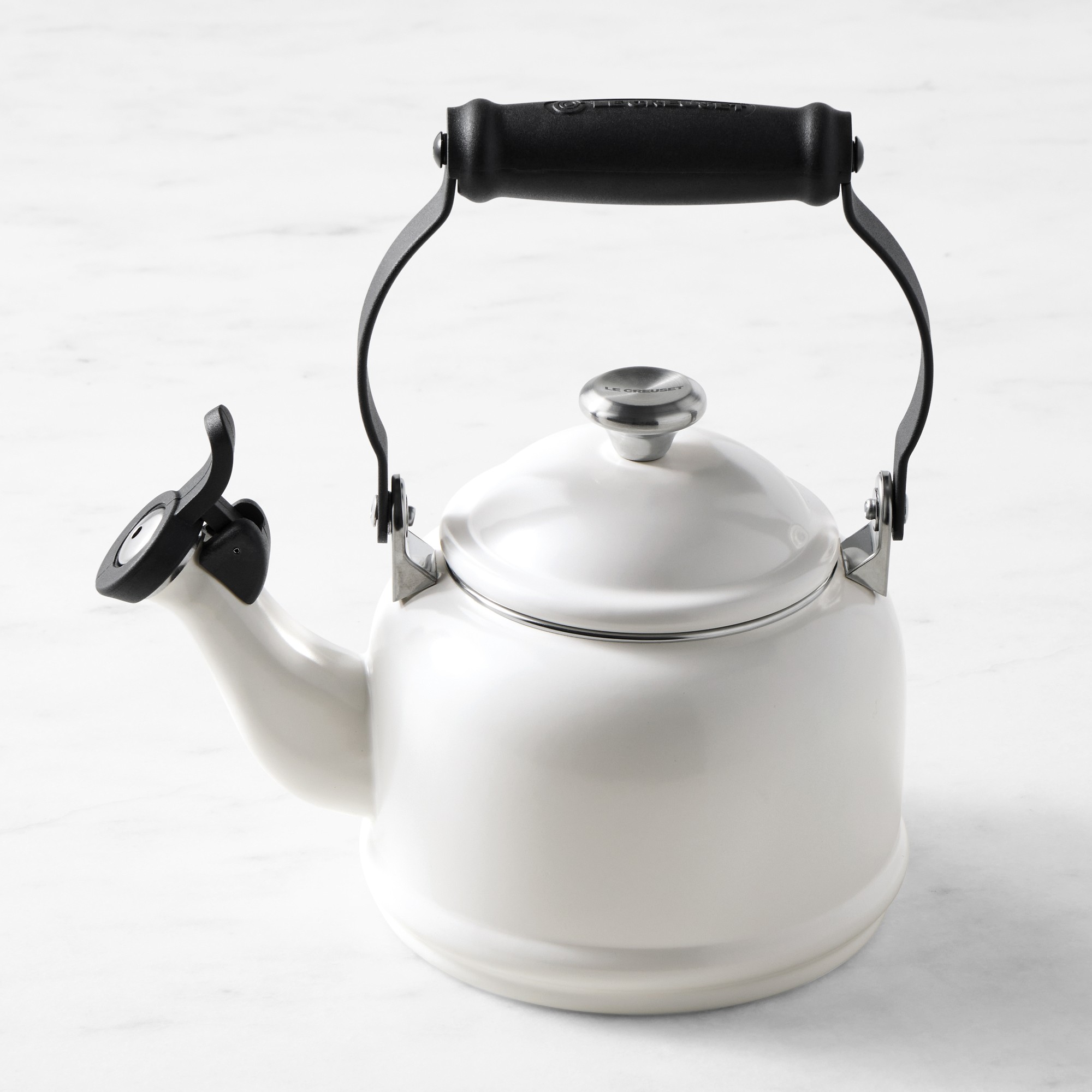 Le Creuset Classic Demi Tea Kettle
