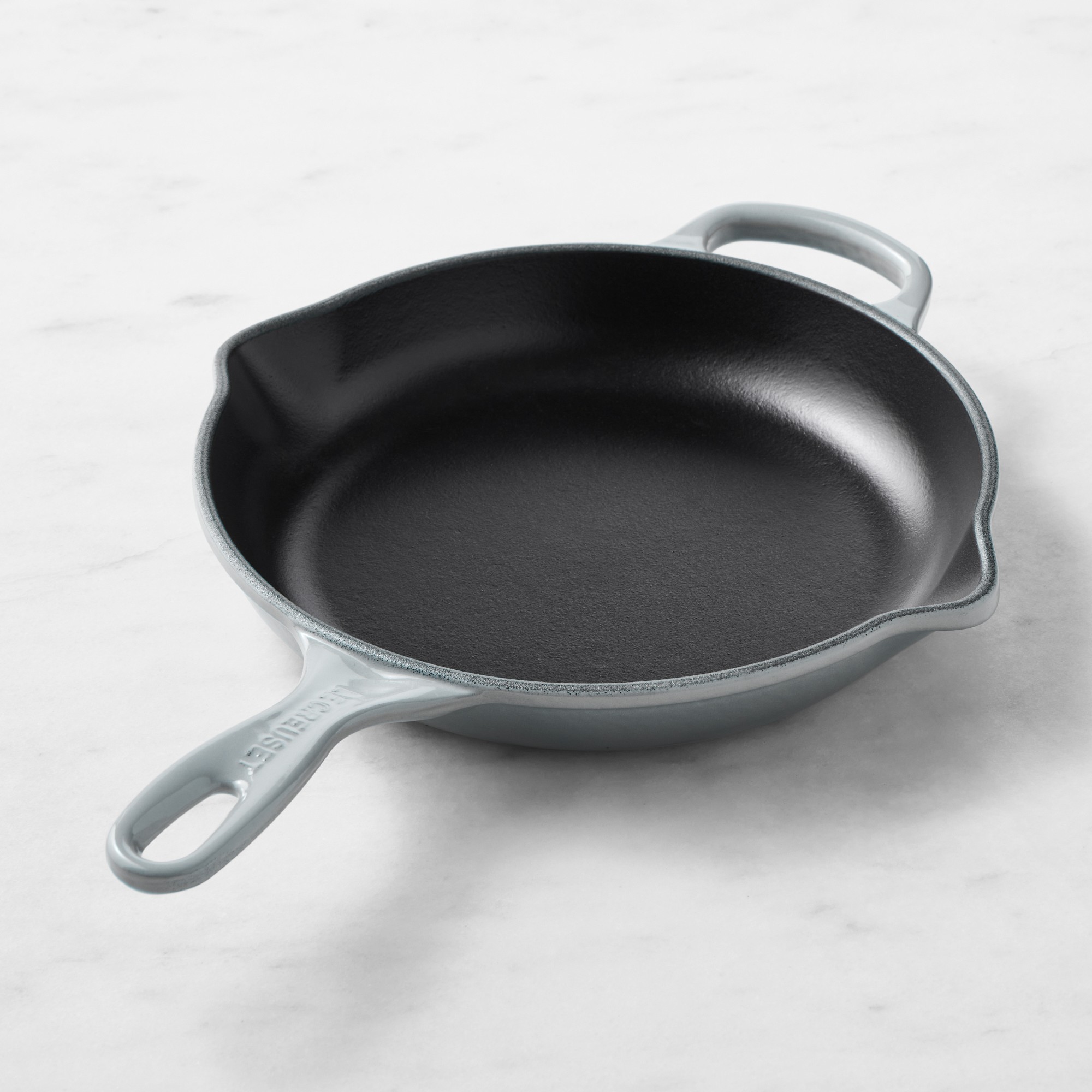 Le Creuset Signature Enameled Cast Iron Skillet Fry Pan