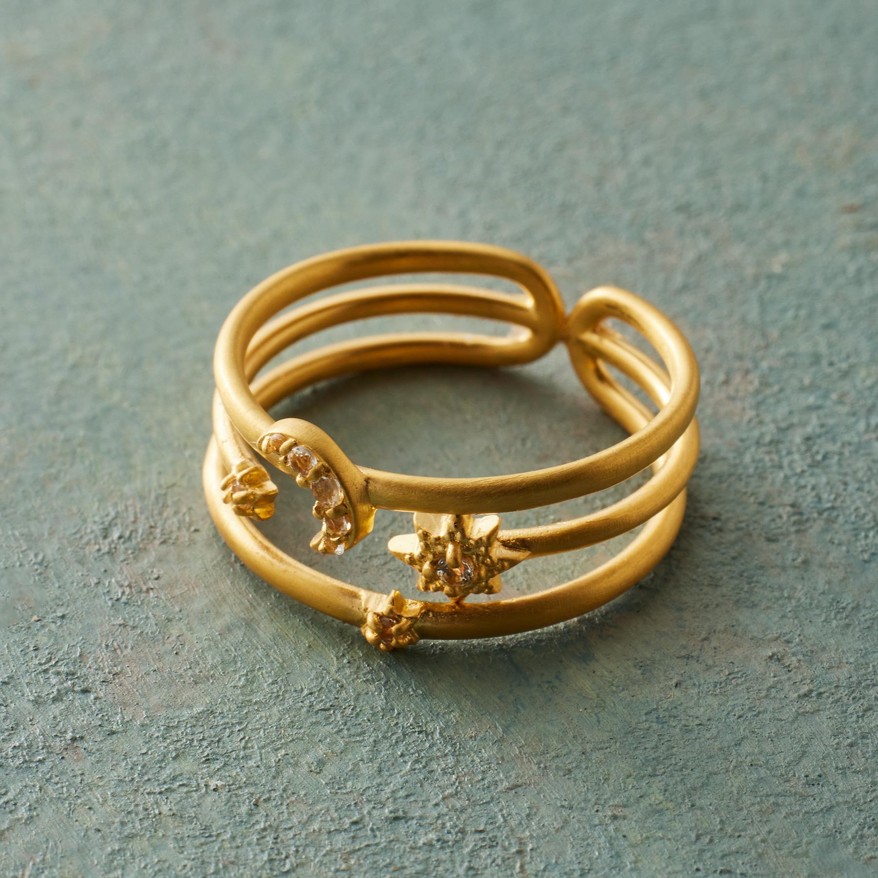 Twinkling Orbit Ring