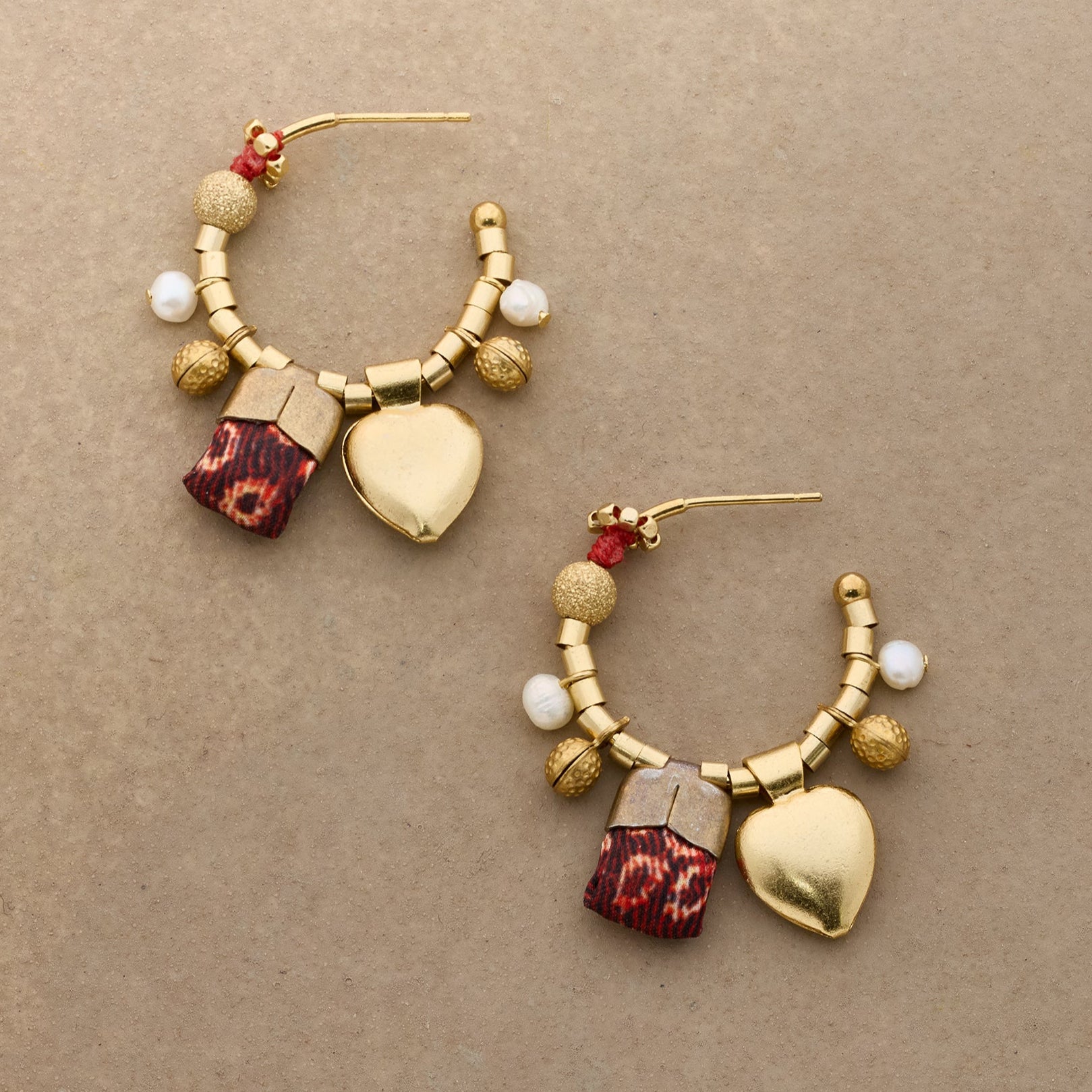 Sacrecoeur Hoop Earrings