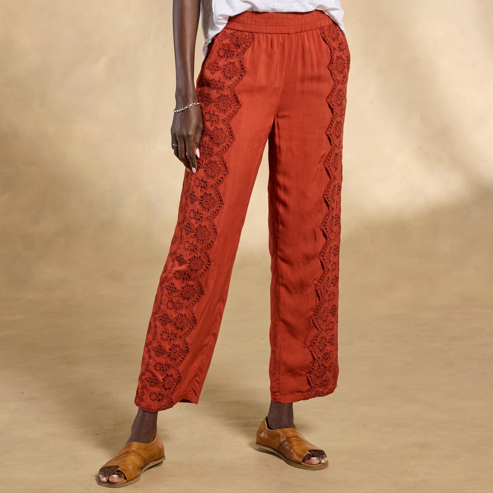 Suvi Eyelet Pants