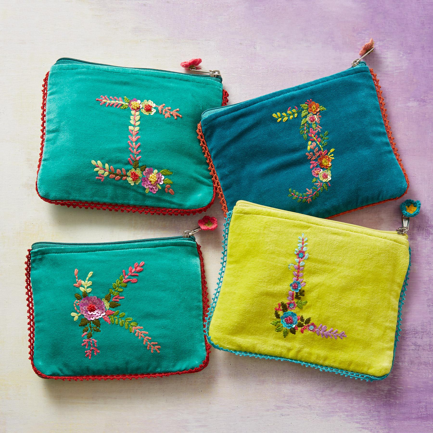 Garland Personalized Jewelry Pouch