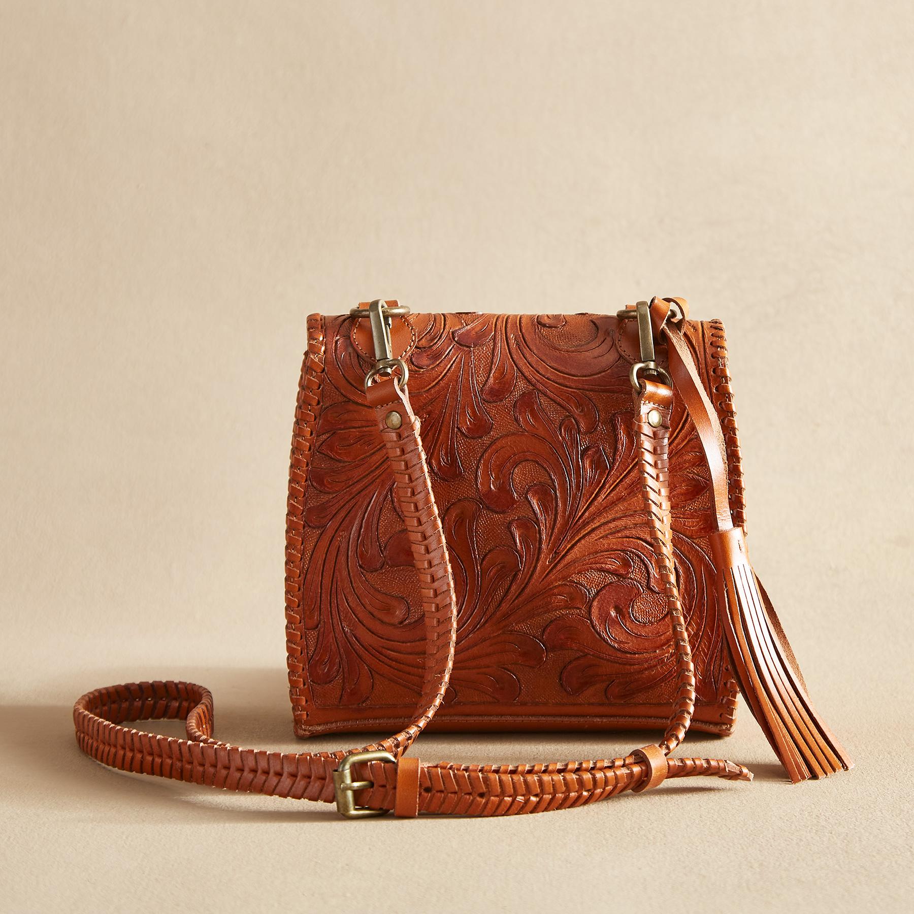 Katari Crossbody Bag