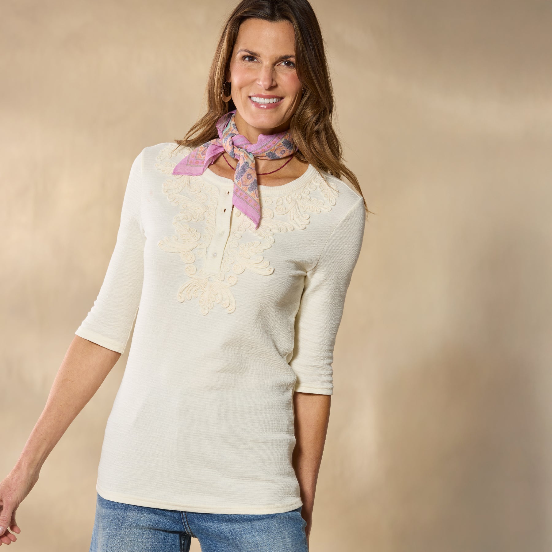 Hidalgo Henley, Petite