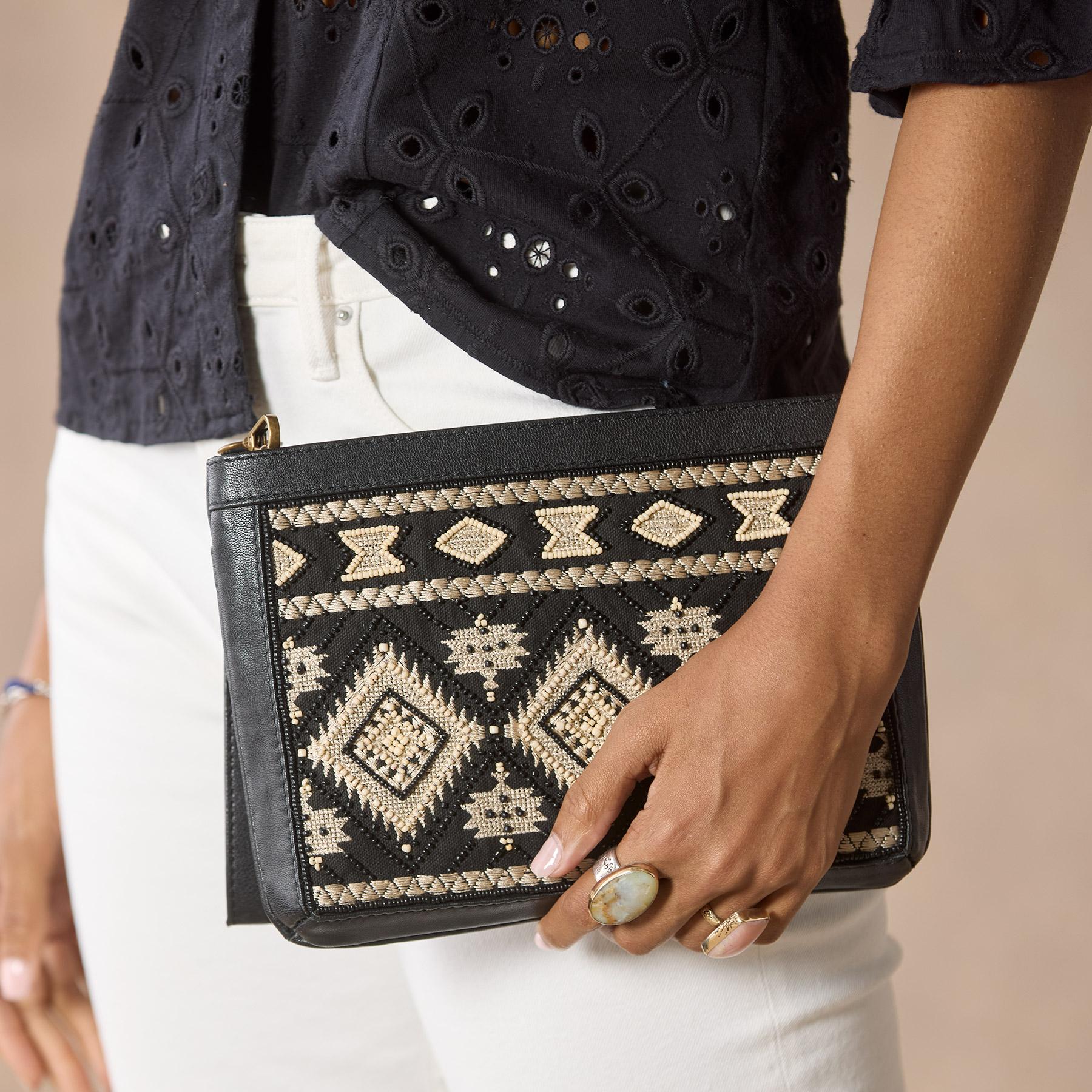 Chimbote Beaded Clutch