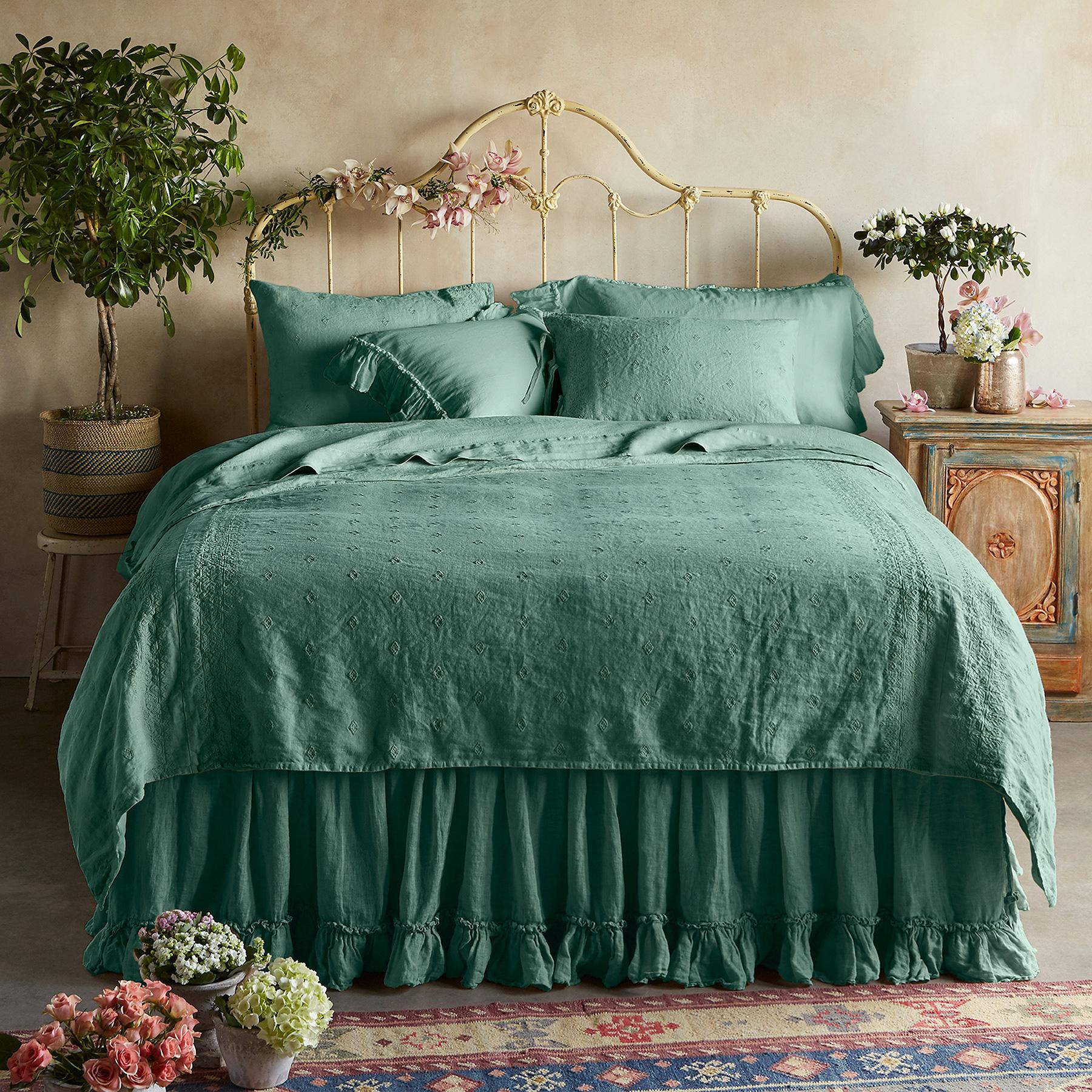 Gossamer Linen Embroidery Duvet