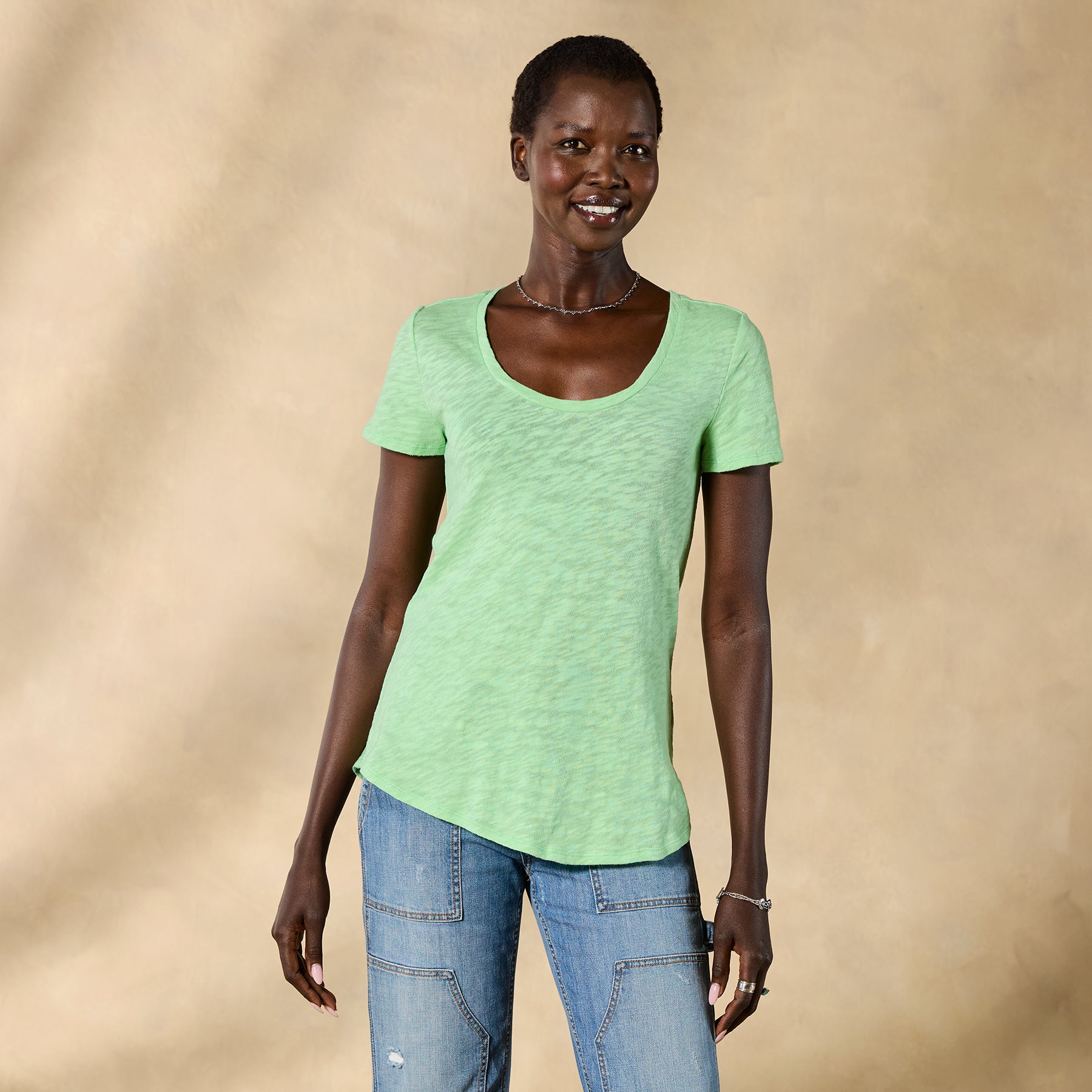 Ultimate Airy Slub Scoopneck Tee