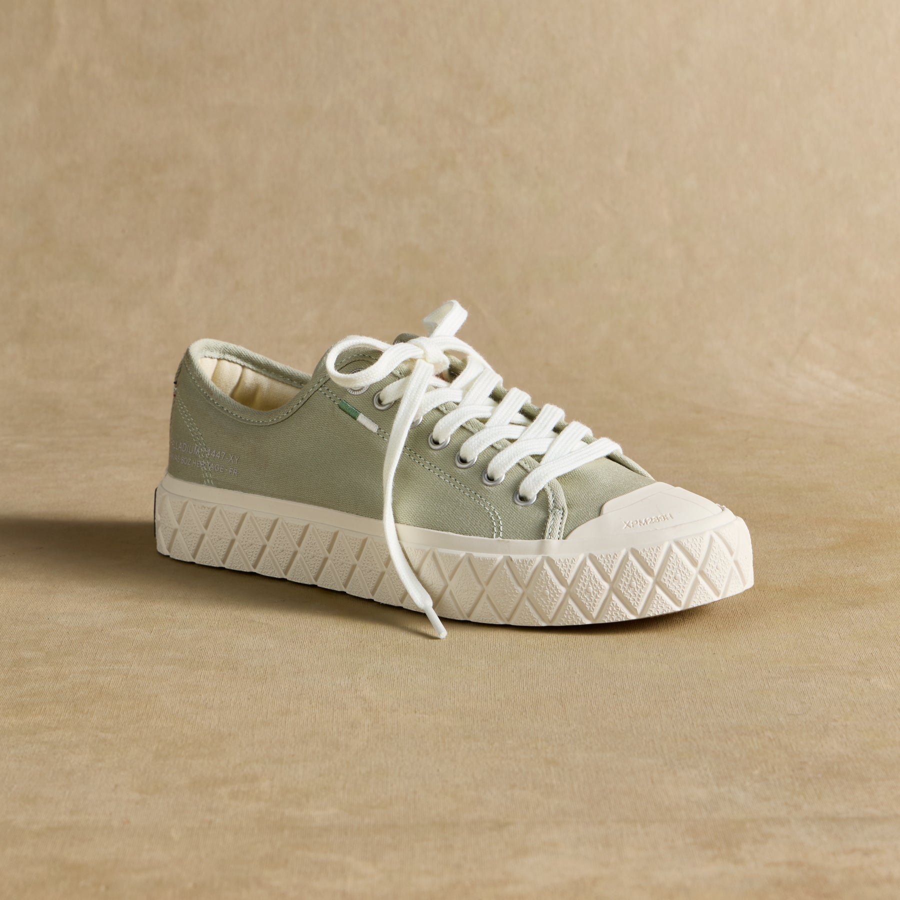 Palla Ace Low Top Sneakers
