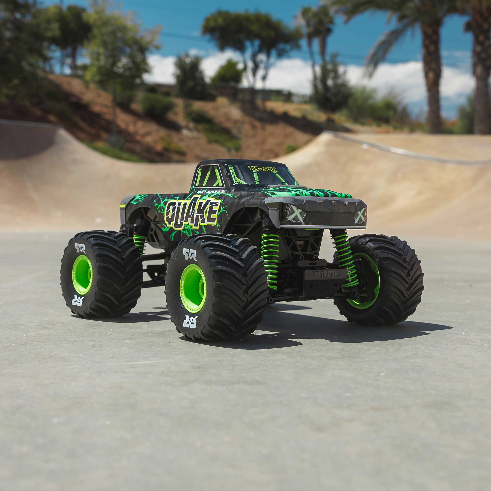 1/16 ARRMA QUAKE GROM (Battery & Charger Included)