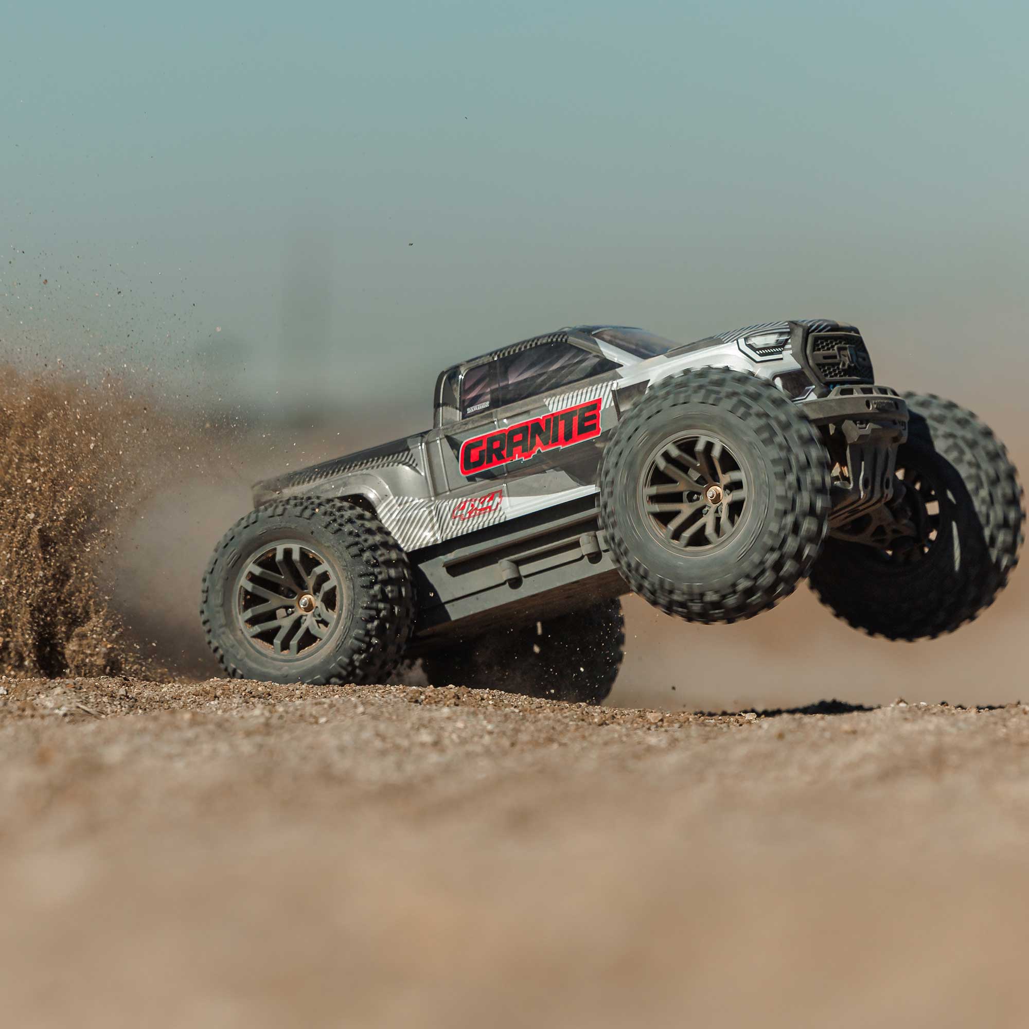 1/10 ARRMA GRANITE 223S