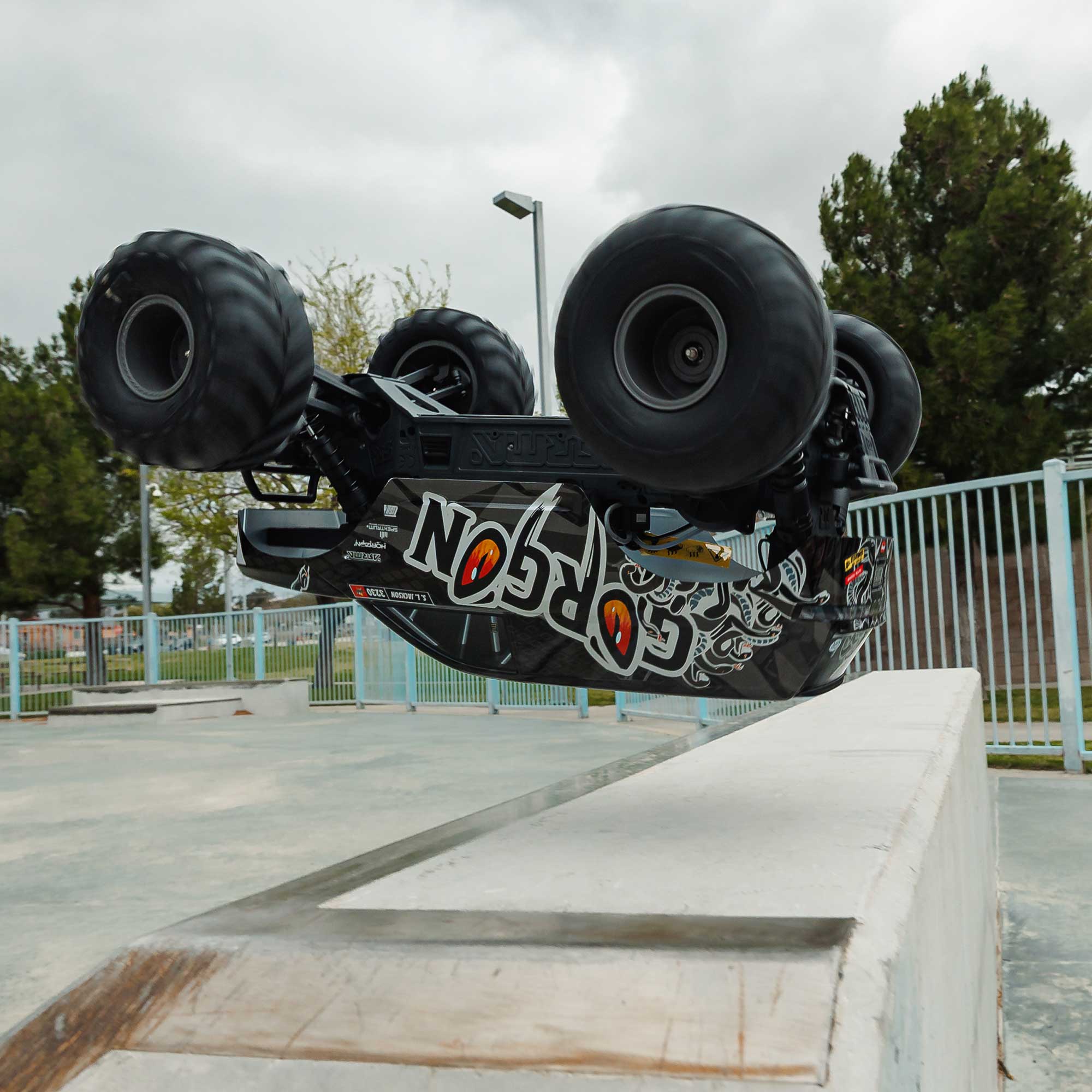 1/10 ARRMA GORGON (Battery & Charger Included)