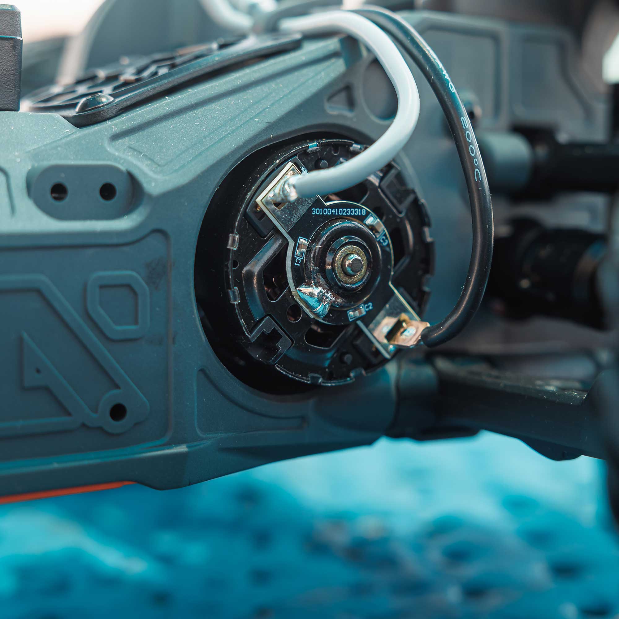 1/10 ARRMA VORTEKS (Battery & Charger Included)