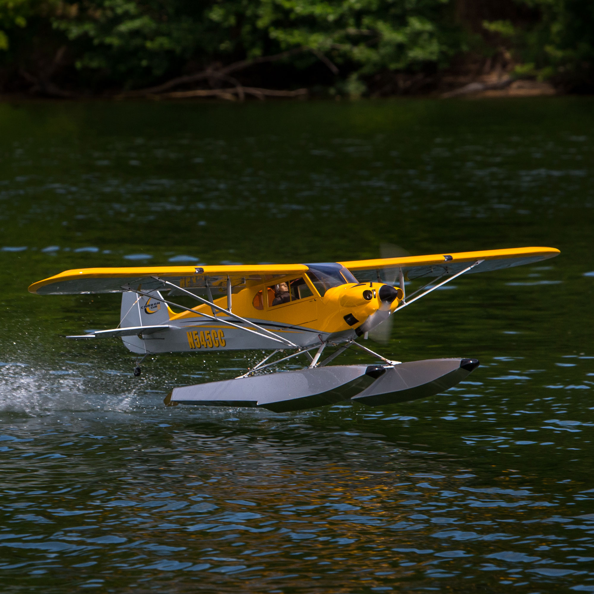 Carbon Cub 15cc ARF, 90