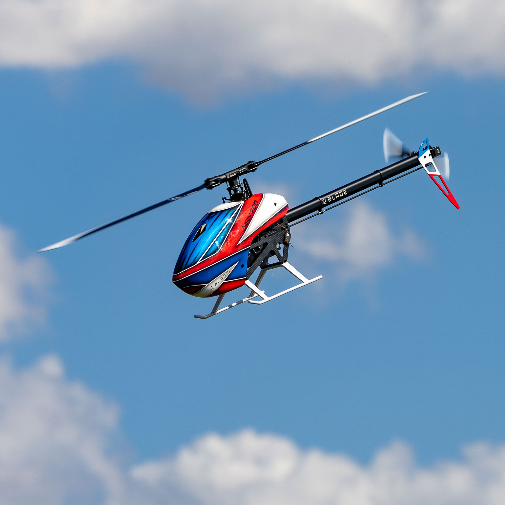 Fusion 700 Kit with Motor and Blades