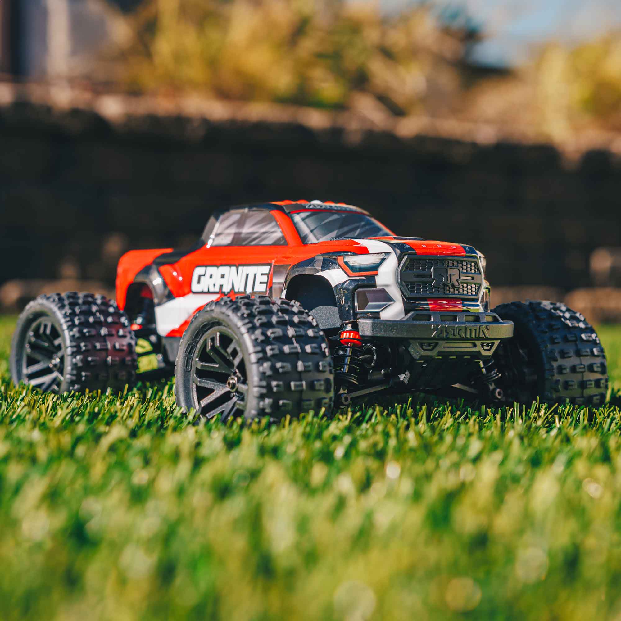 1/18 ARRMA GRANITE GROM (Battery & Charger Included)