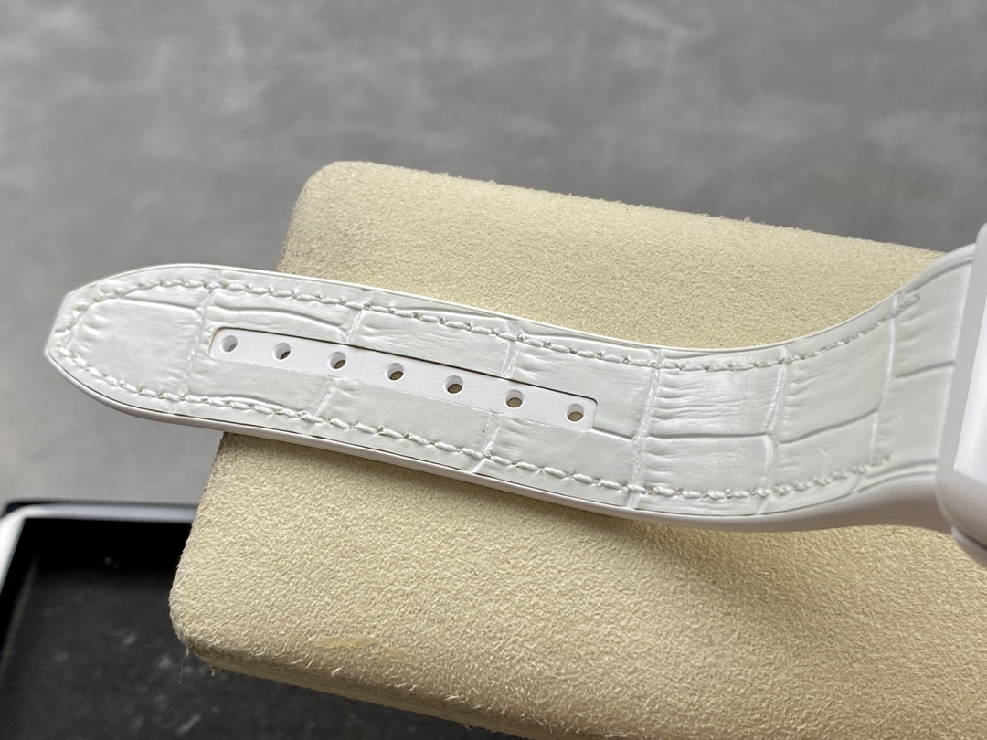 Swiss Franck Muller Framulan V45 White Ceramic Yacht Model Blue Number