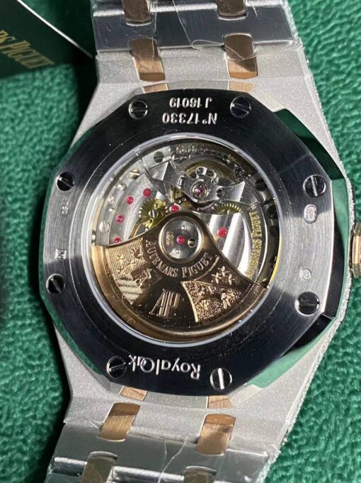 Audemars Piguet Royal Oak Selfwinding 15400SR.OO.1220SR.01 Iced Out Replica