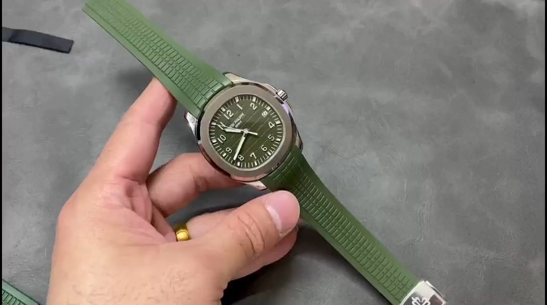 Replica Patek Philippe Aquanaut 5168G 010 40mm Mens Watch