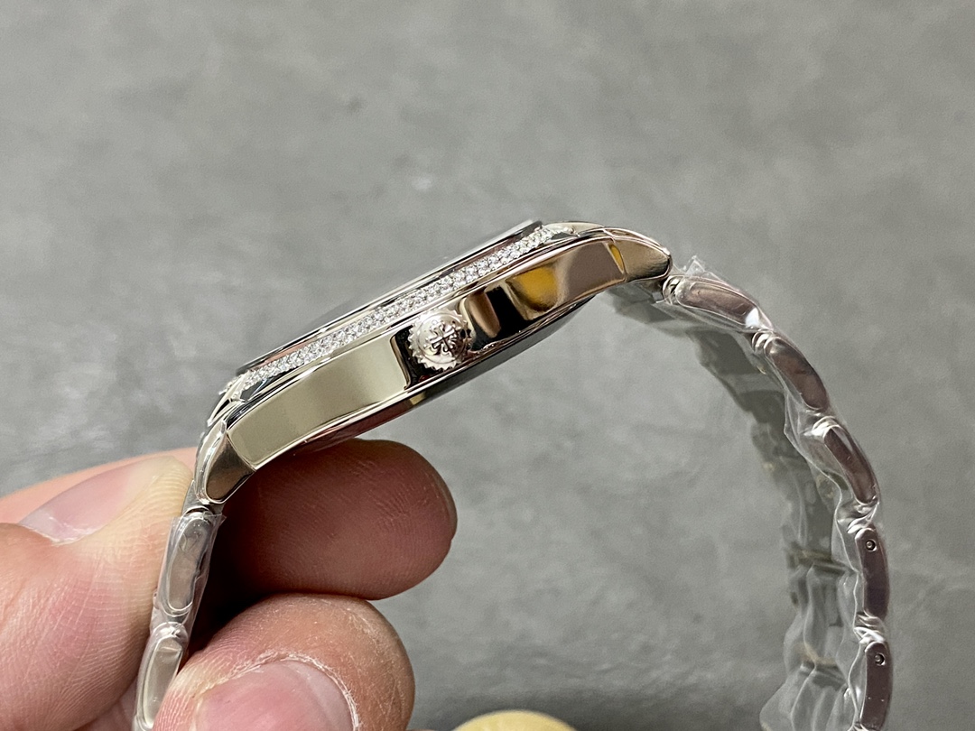 Patek Philippe Twenty~4 Automatic Steel & Black Dial 7300 1200A 010