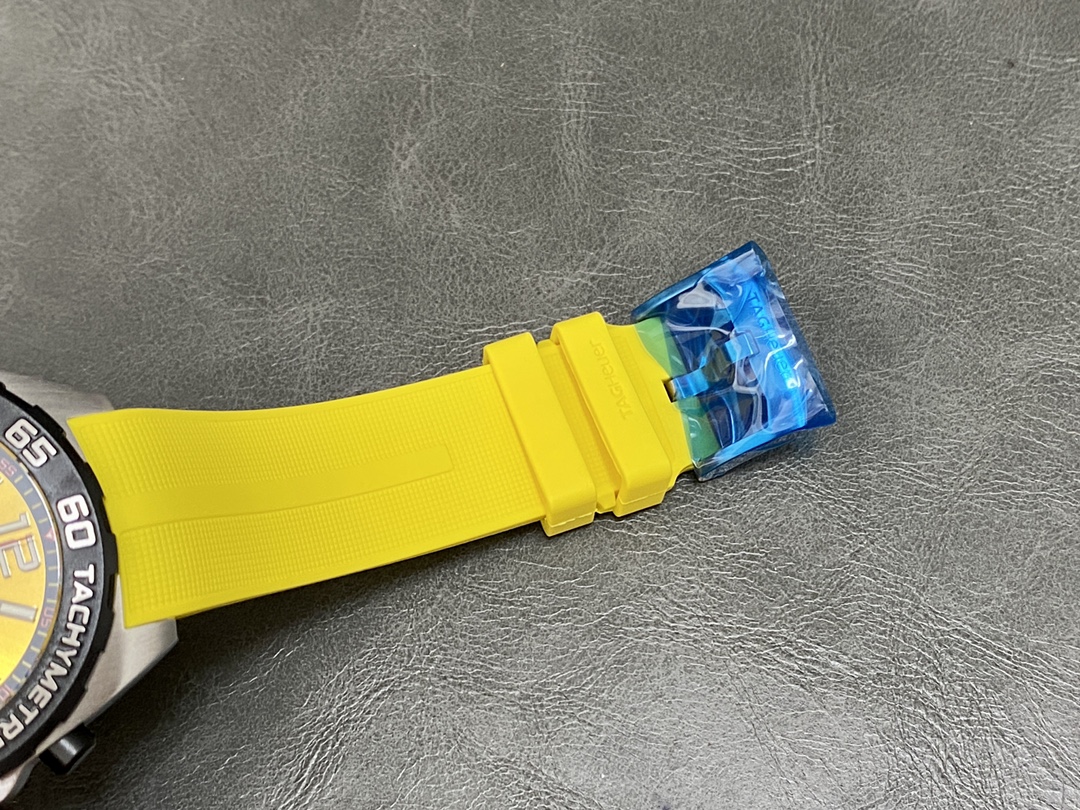 TAG Heuer Formula 1 Chronograph Yellow Dial CAZ101AM.FT8054 Quartz