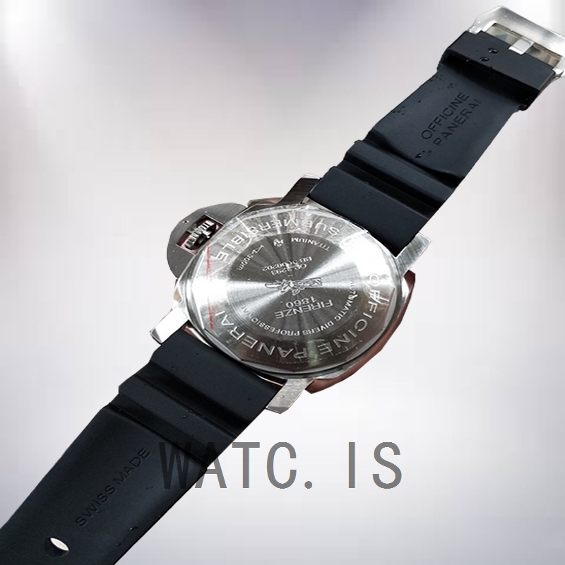 Panerai Luminor Submersible 47mm Men's PAM00799 Automatic