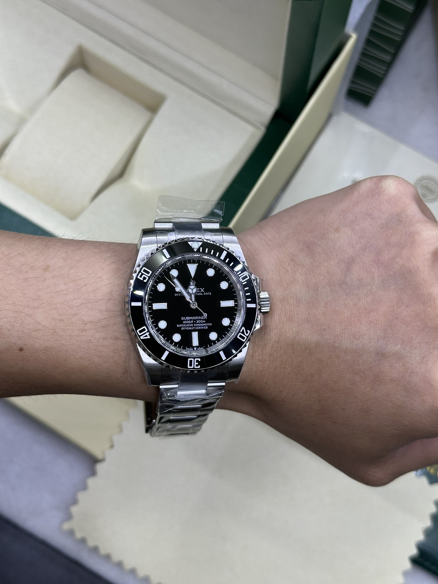 Rolex Submariner No Date 124060 Replica
