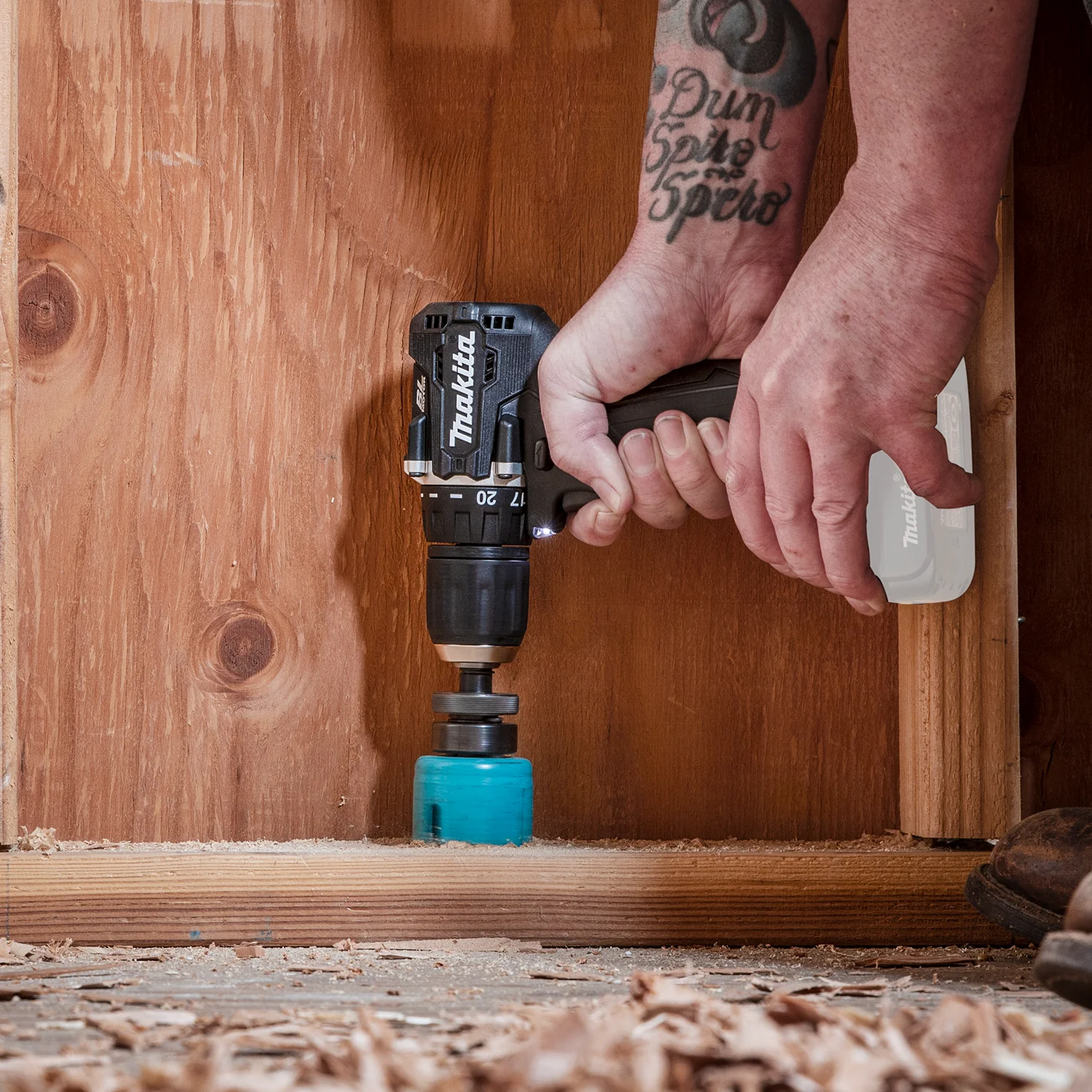 Makita 18 Volt LXT Lithium Ion Sub Compact Brushless Cordless 1/2 Inch Driver Drill Factory Serviced (Tool Only)