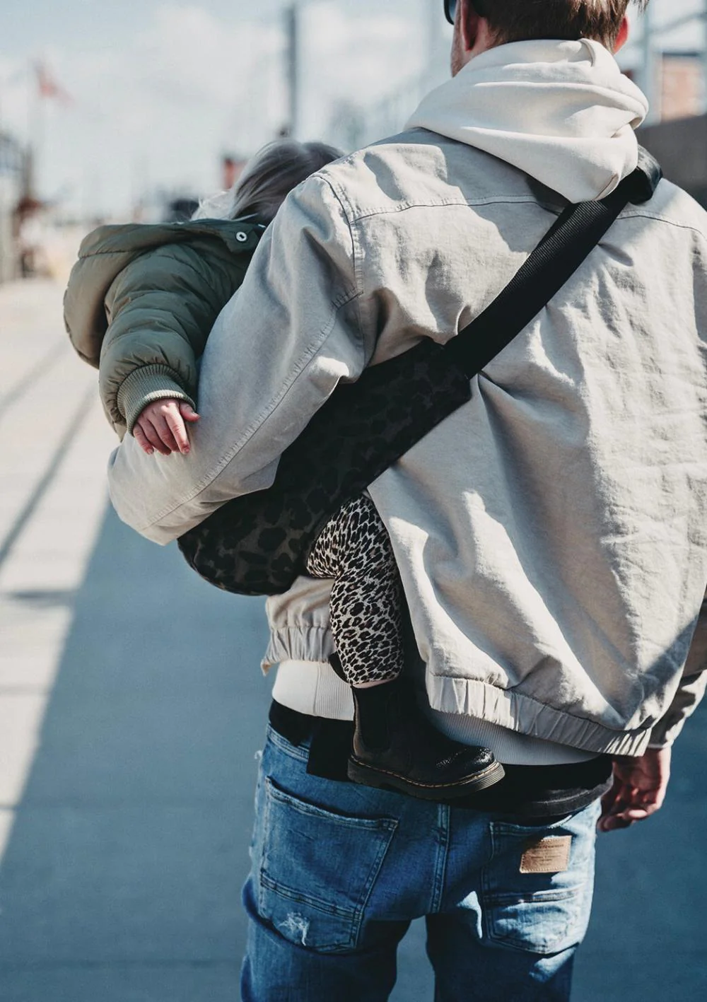 Kindertrage Grey Leopard