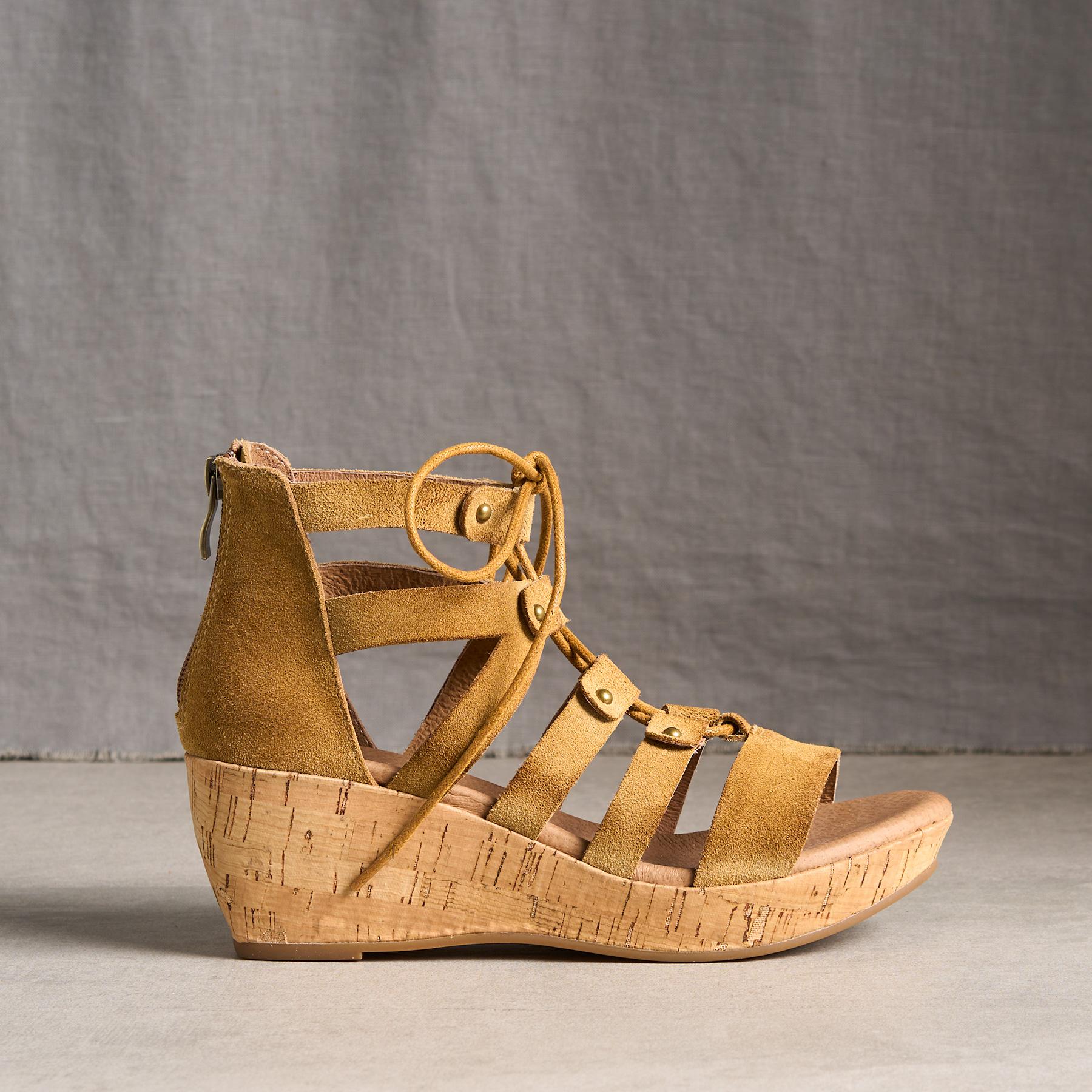 Wisteria Wedges | Sundance Outlet