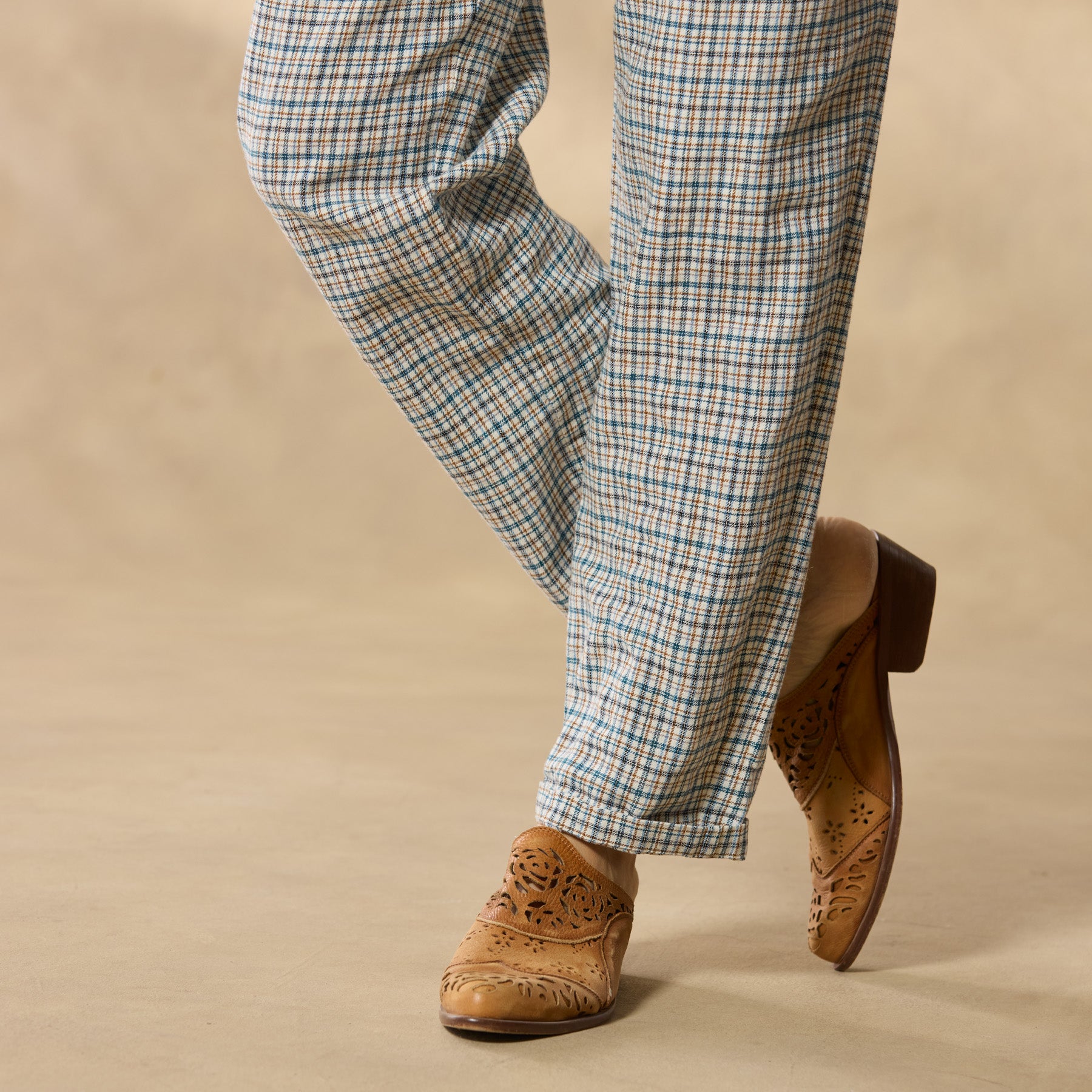 Vivienne Pants | Sundance Outlet