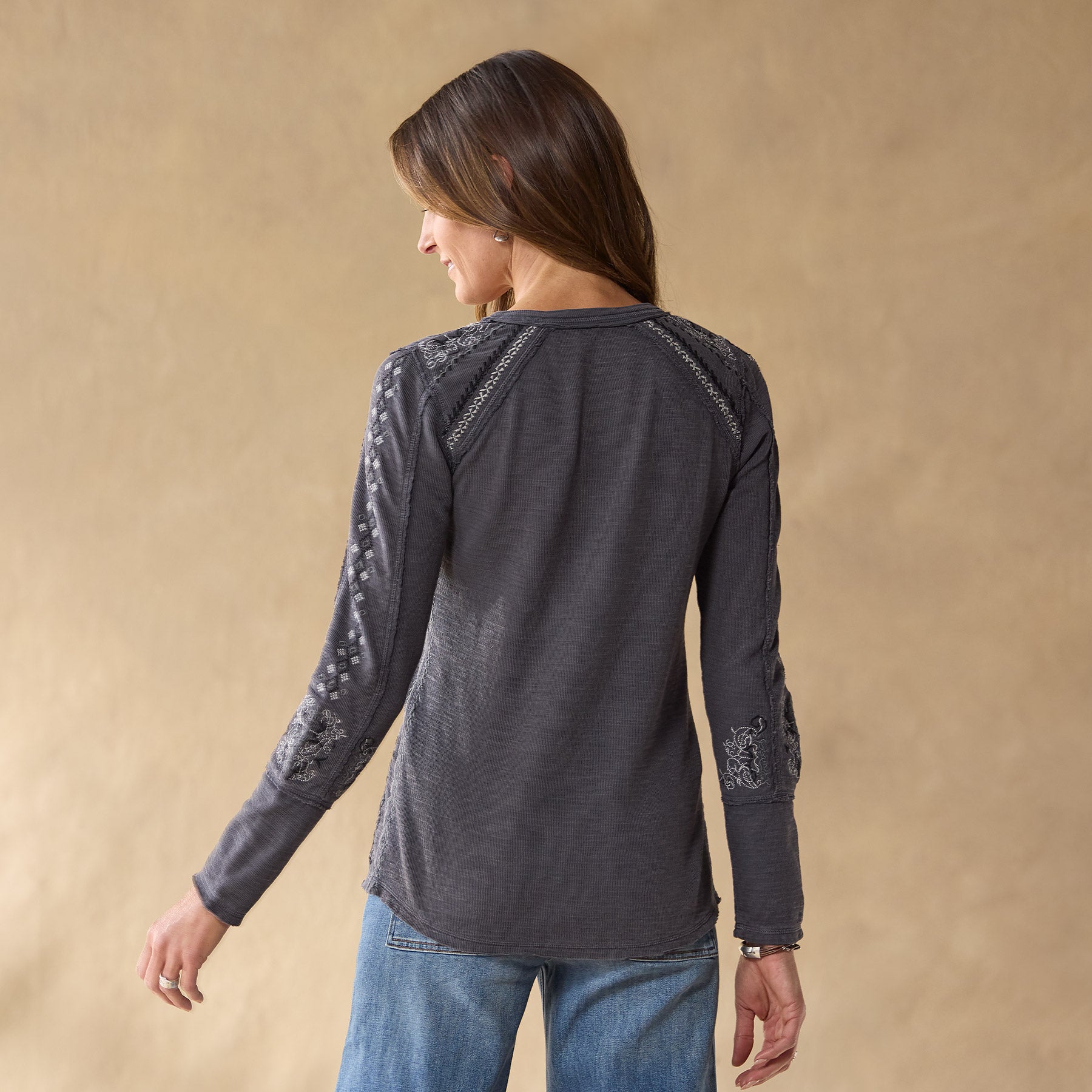 Snowflurries Thermal | Sundance Outlet