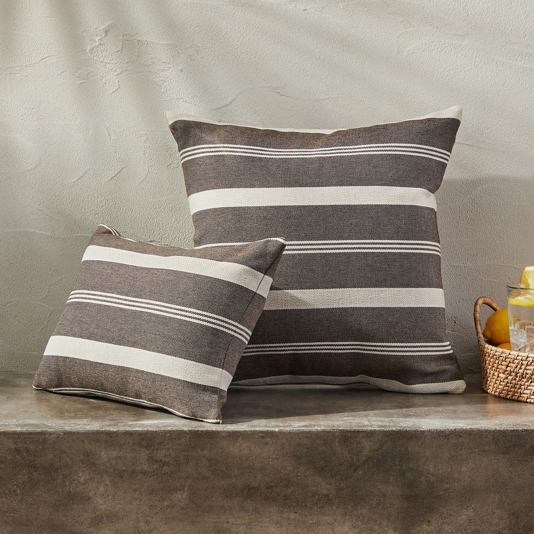 Outdoor Oasis Pillow