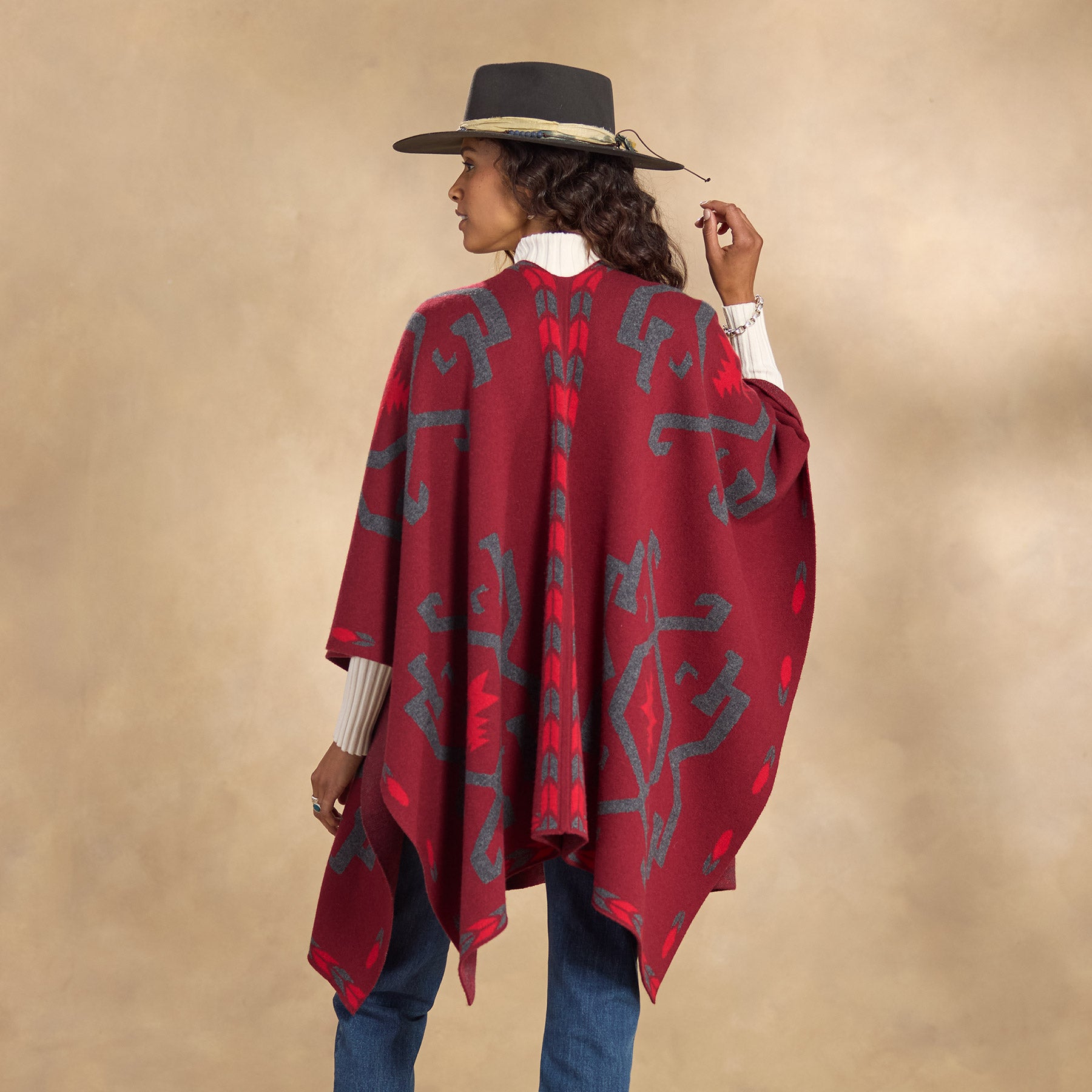 Selina Poncho | Sundance Outlet