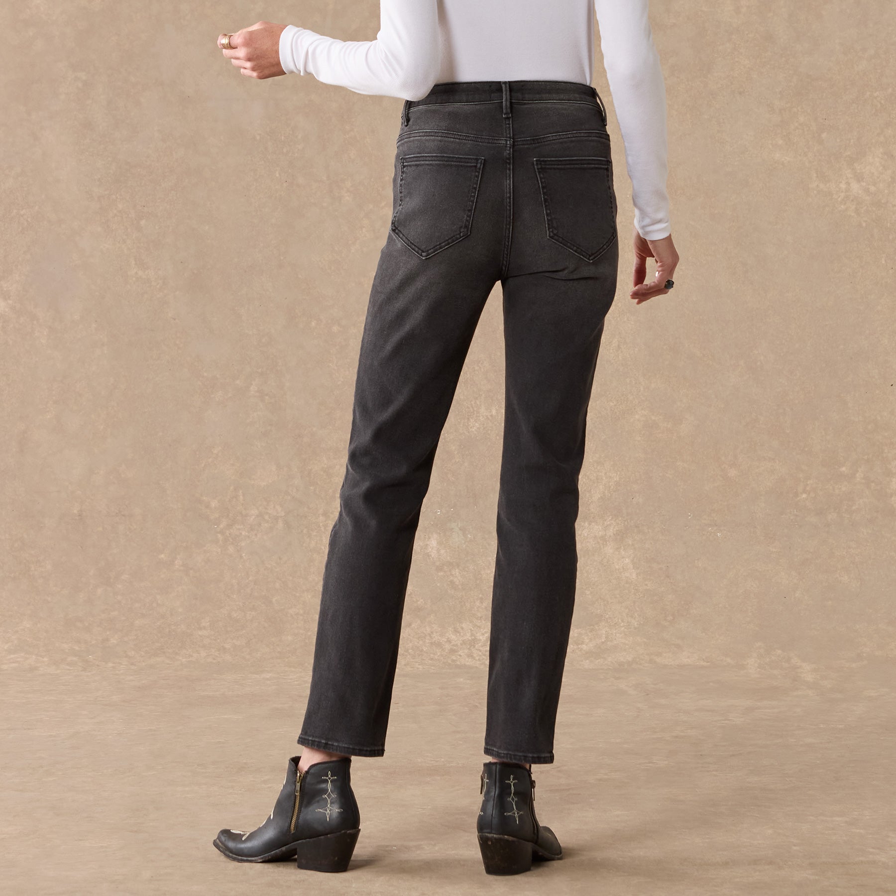 Stella Classic Straight Jeans | Sundance Outlet