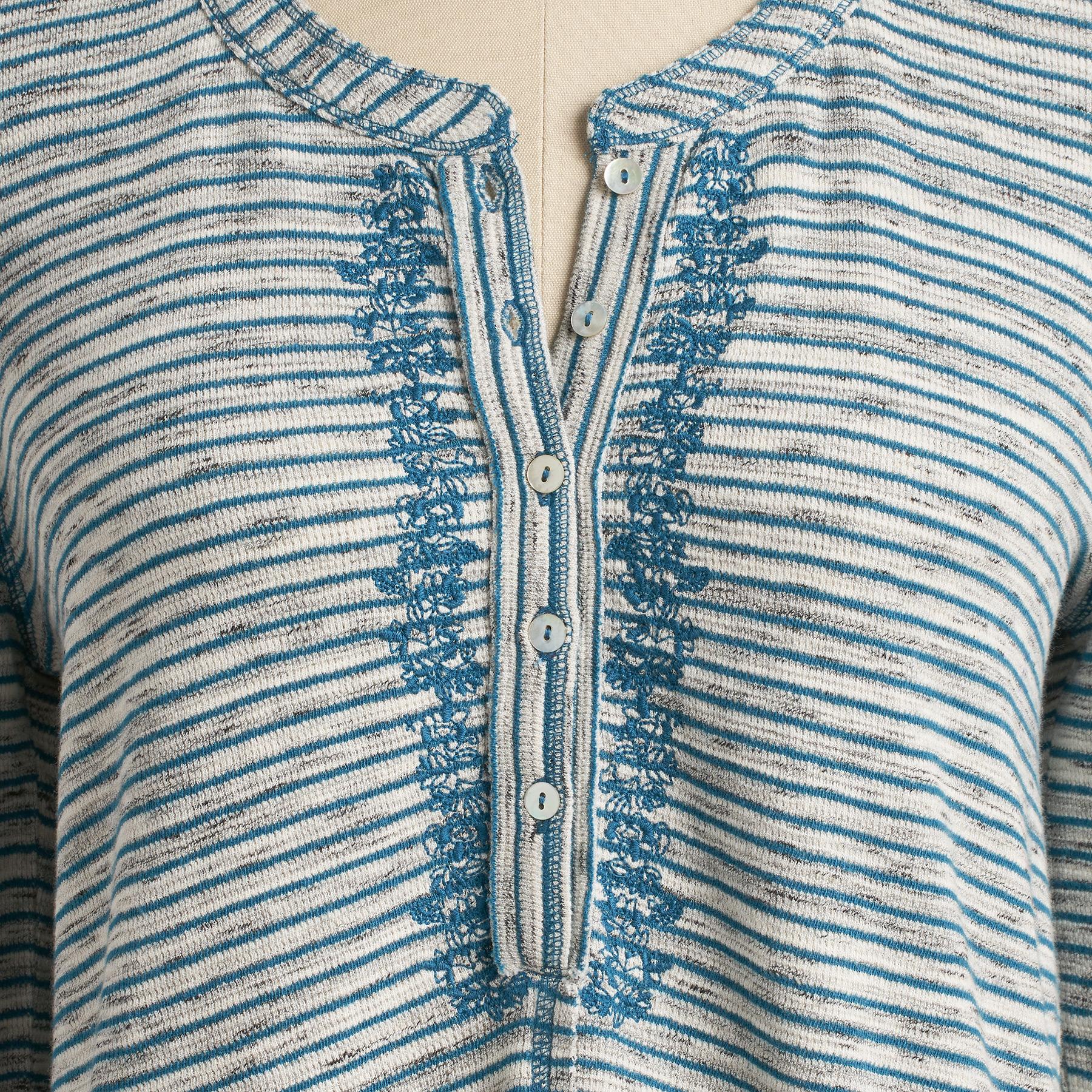 Cabin Cozy Up Henley, Petite