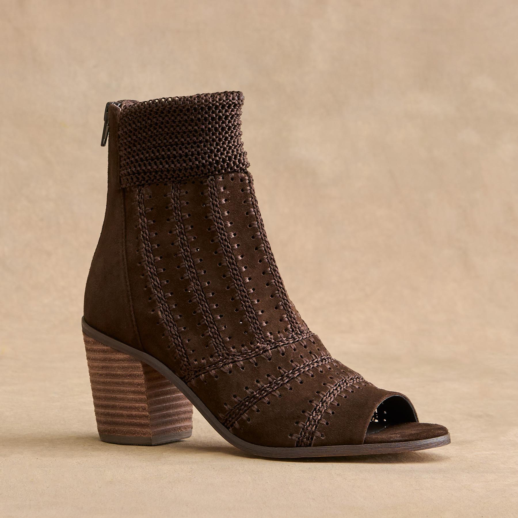 Ventura Boots | Sundance Outlet