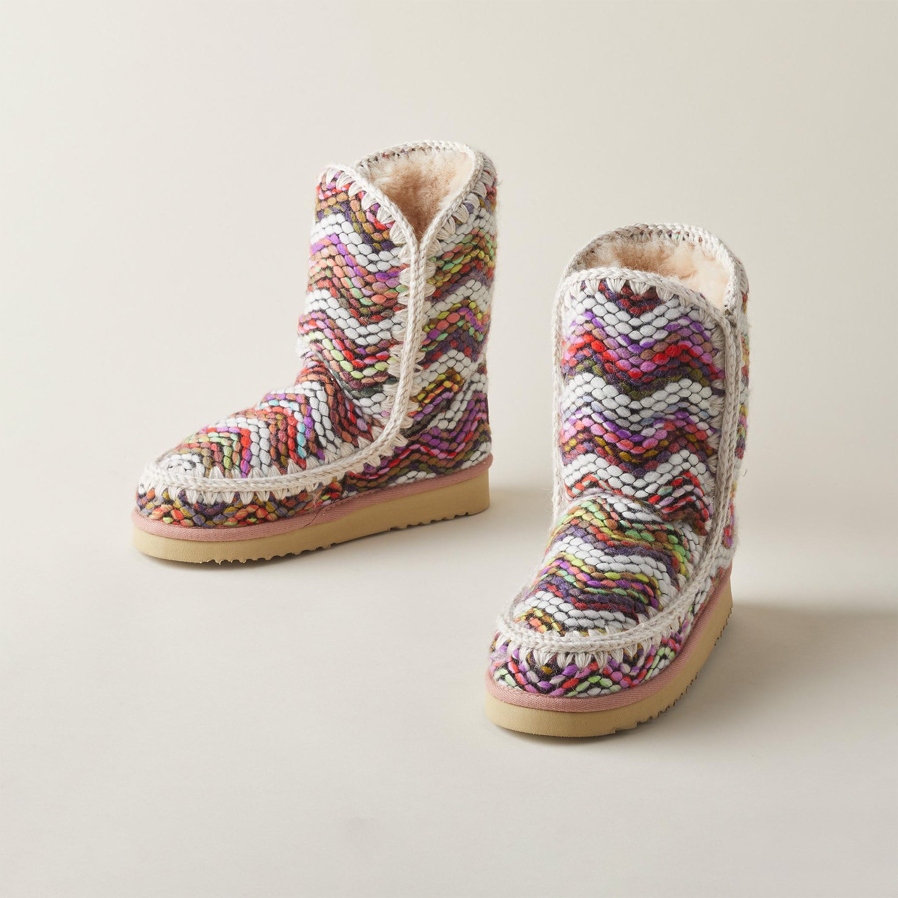 Arctic 24 Wool Boots