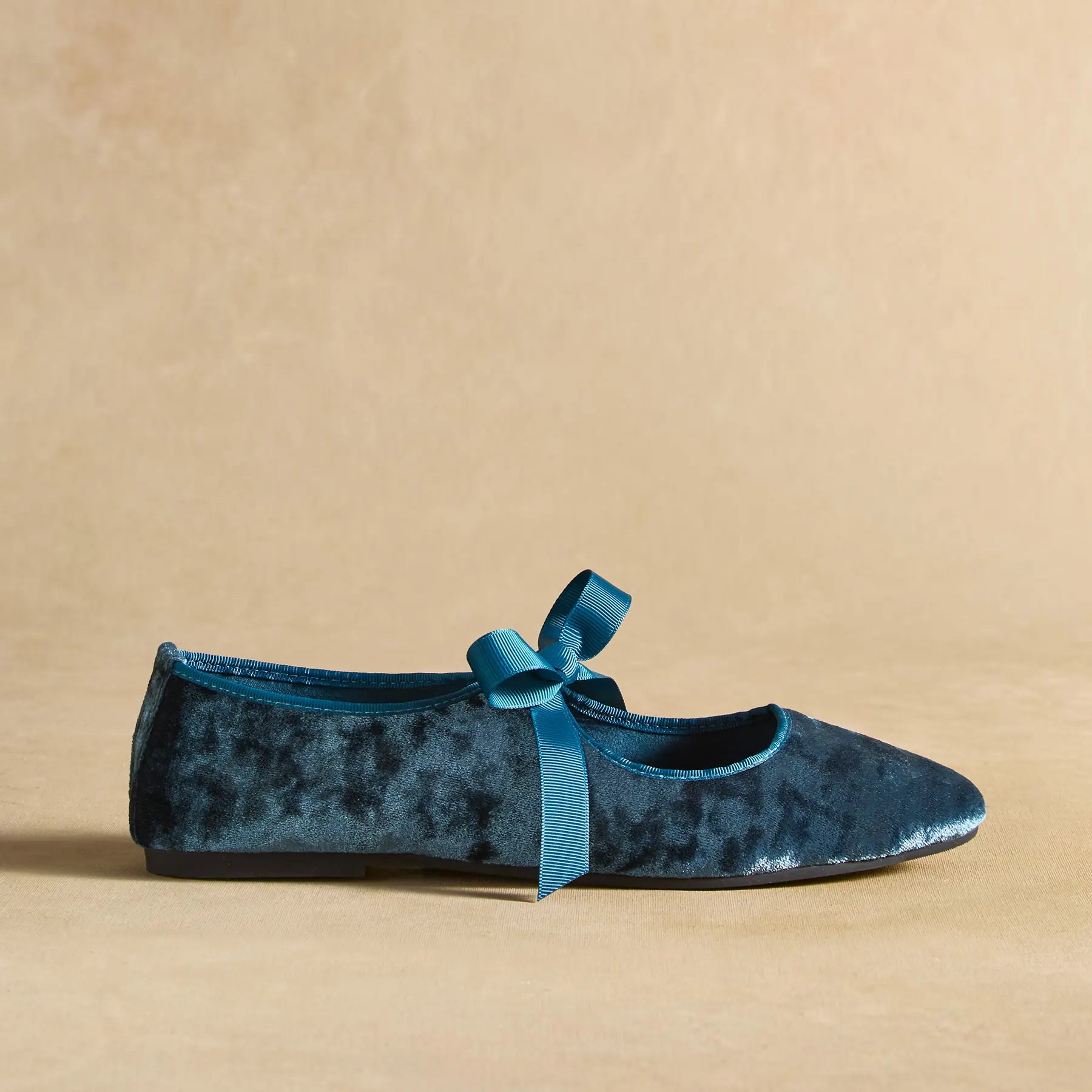 Sundance Jilly Velvet Flats