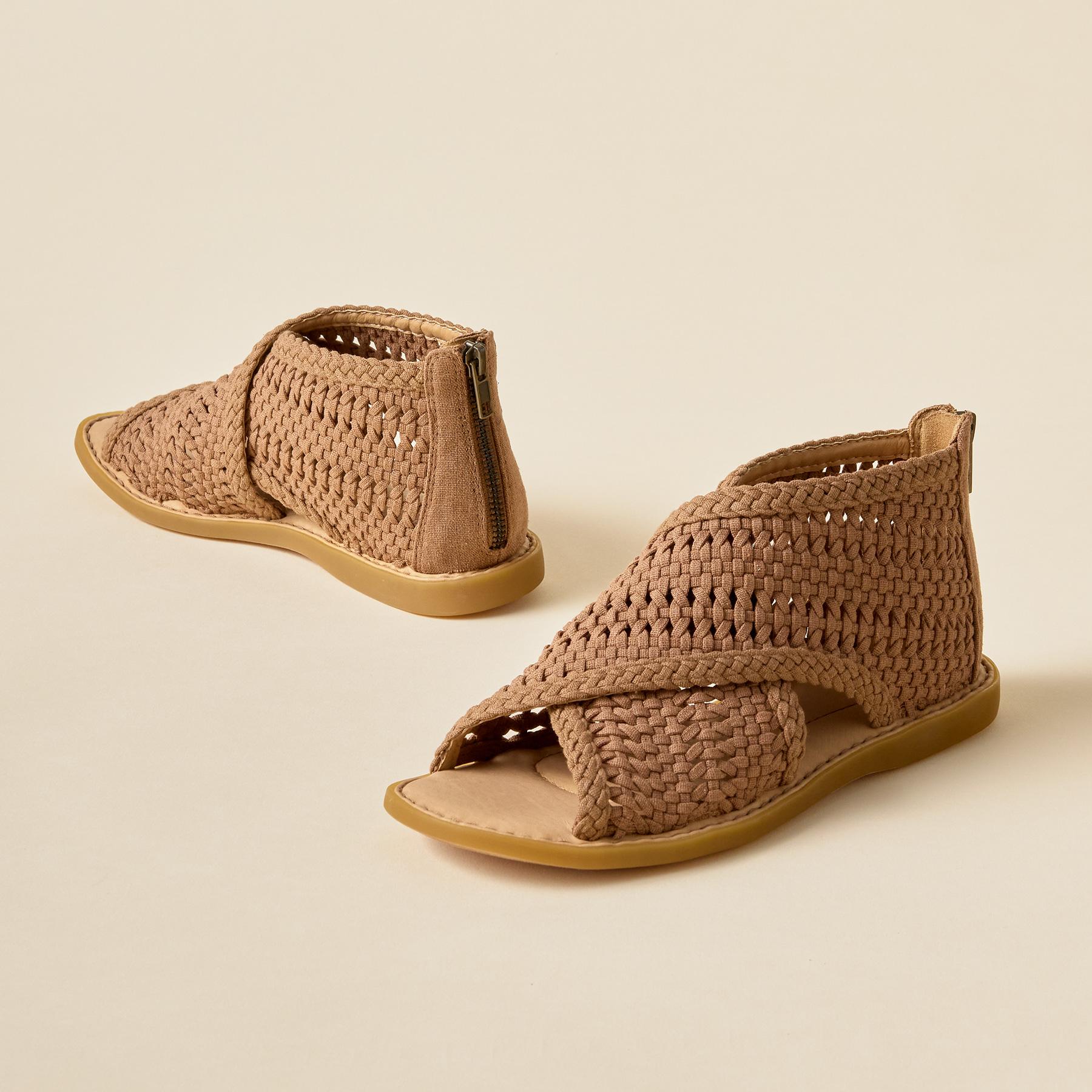 Macrame Iwa Sandals