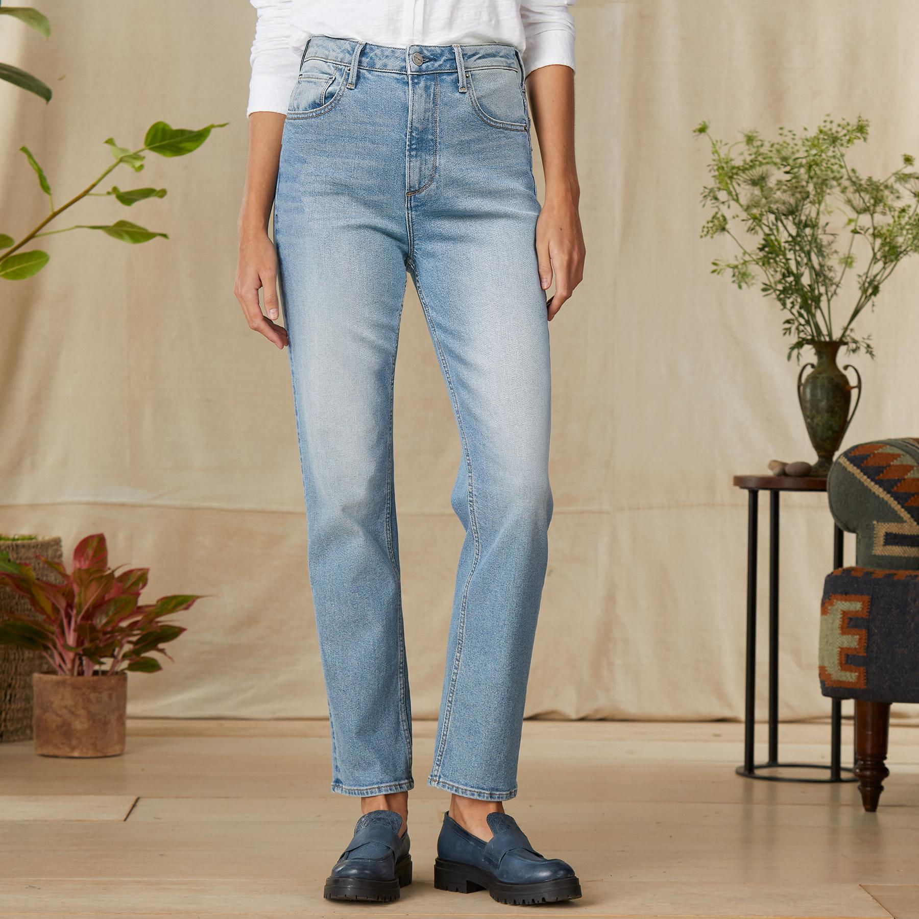 Stella Classic Straight Jeans | Sundance Outlet